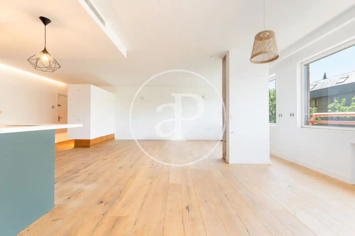 Sala de estar de Piso en venta en Madrid con Aire acondicionado, Calefacción y Jardín privado