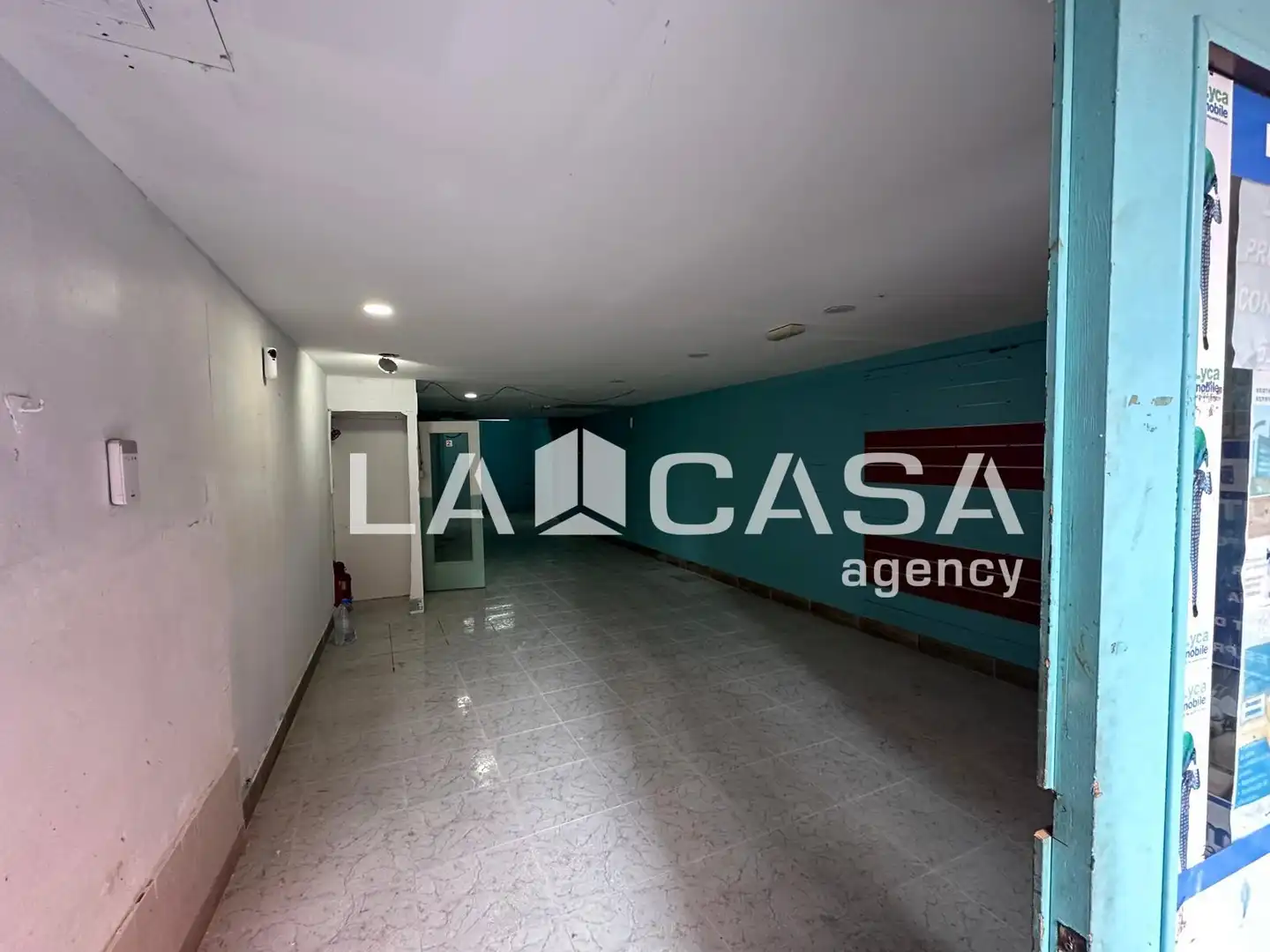 Local comercial en venda a Nou Barris, imagen 6