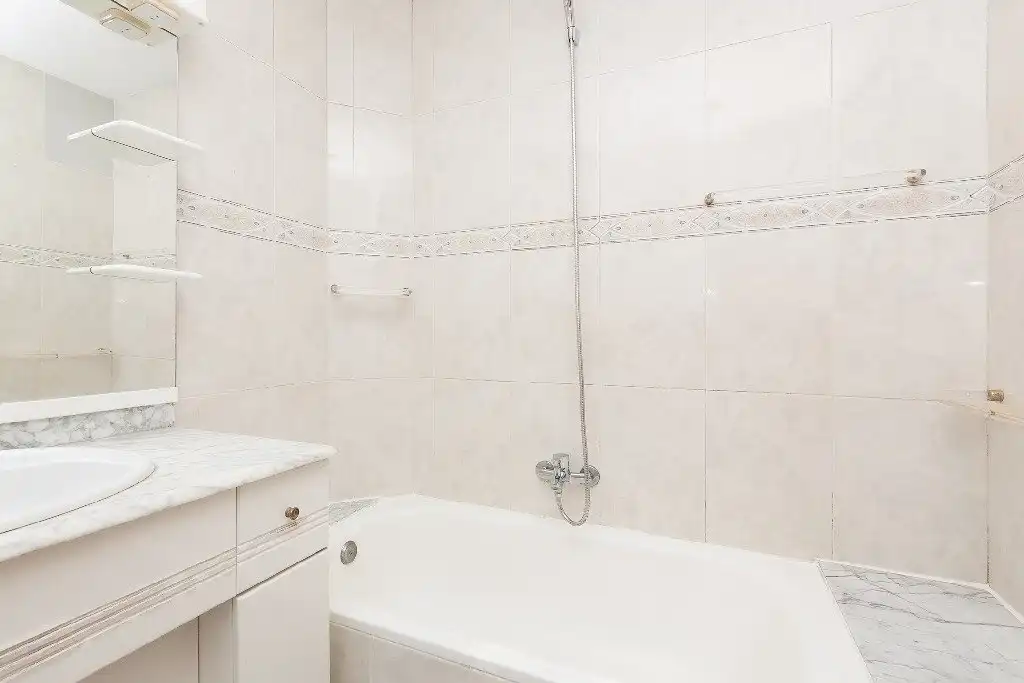 Badezimmer von Wohnung zum Verkauf in Vilafranca del Penedès mit Heizung
