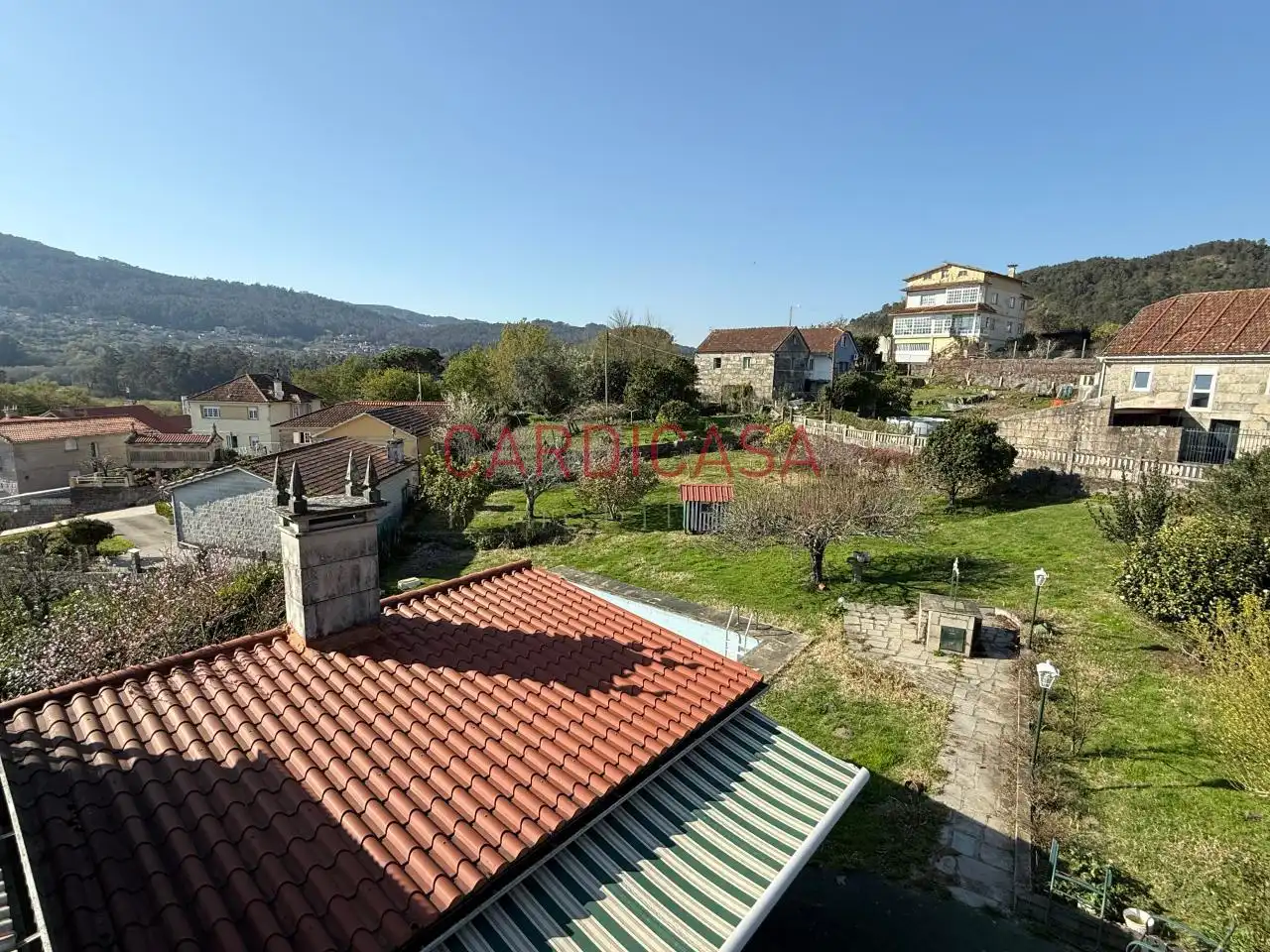 Vista exterior de Casa o xalet en venda en Vilaboa amb Calefacció, Jardí privat i Terrassa