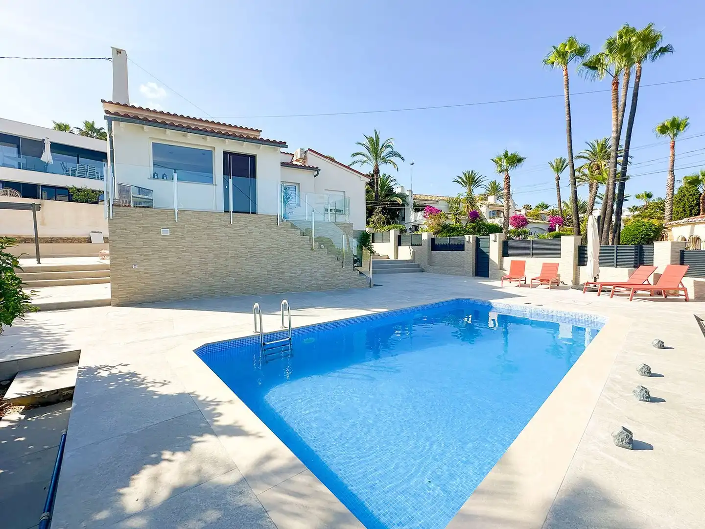 House with pool for sale in La Caleta - La Calalga -  Les Bassetes, imagen 2
