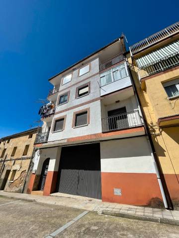 Piso en Venta en Calle Cañada, 27 en Aldeanueva de la Vera