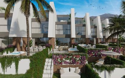 Garden of Single-family semi-detached for sale in Fuengirola  with Air Conditioner, Terrace and Swimming Pool