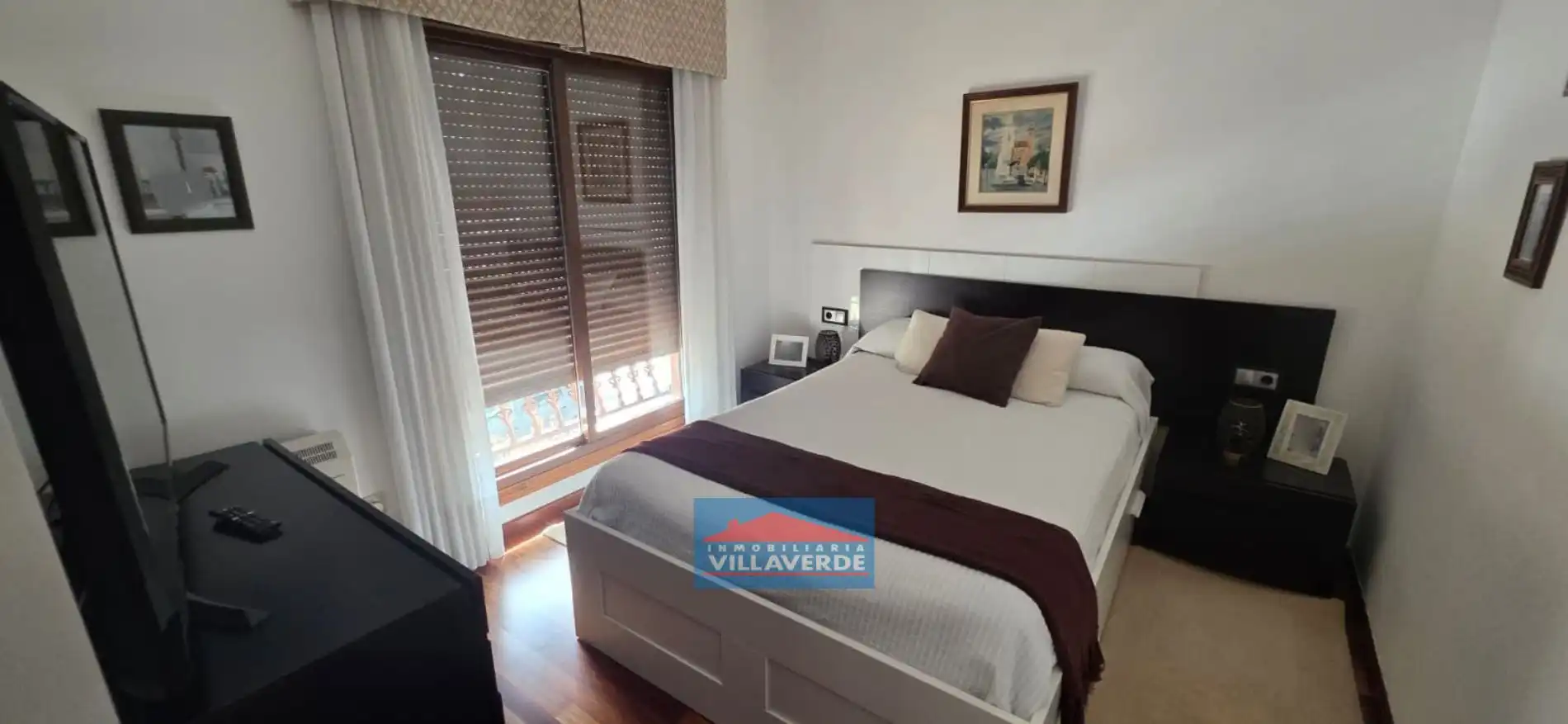 Habitación de Casa adosada en venta en Cangas  con Calefacción, Terraza y Trastero