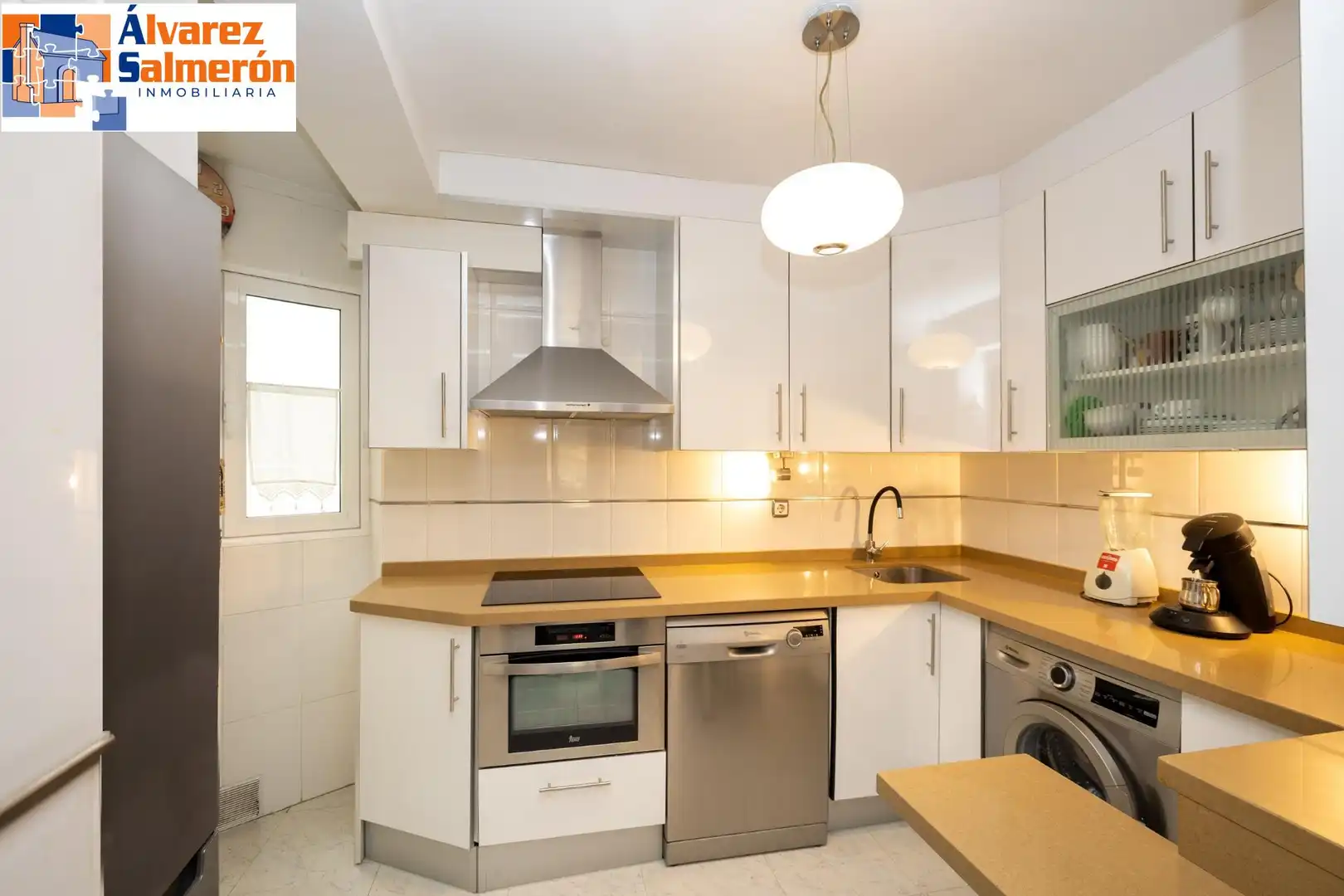 Kitchen of Flat for sale in Granada  with Balcony