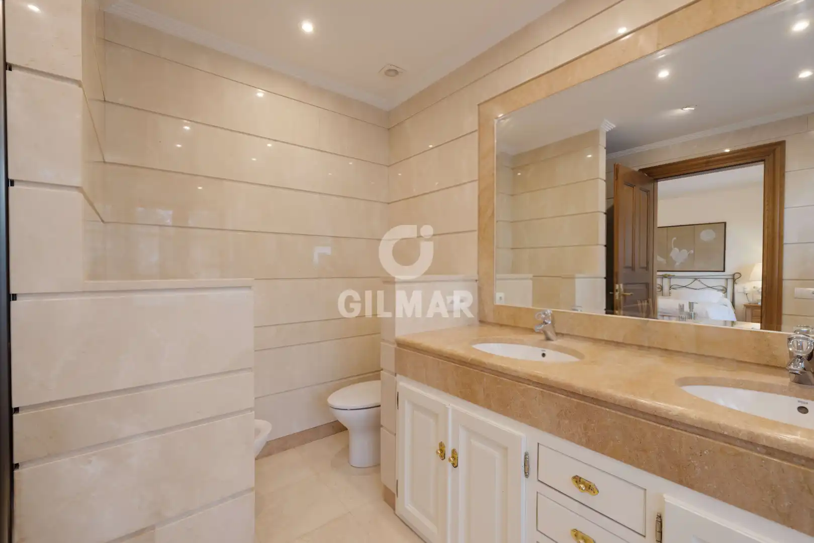 Baño de Casa o chalet en venta en Benahavís con Calefacción, Jardín privado y Piscina