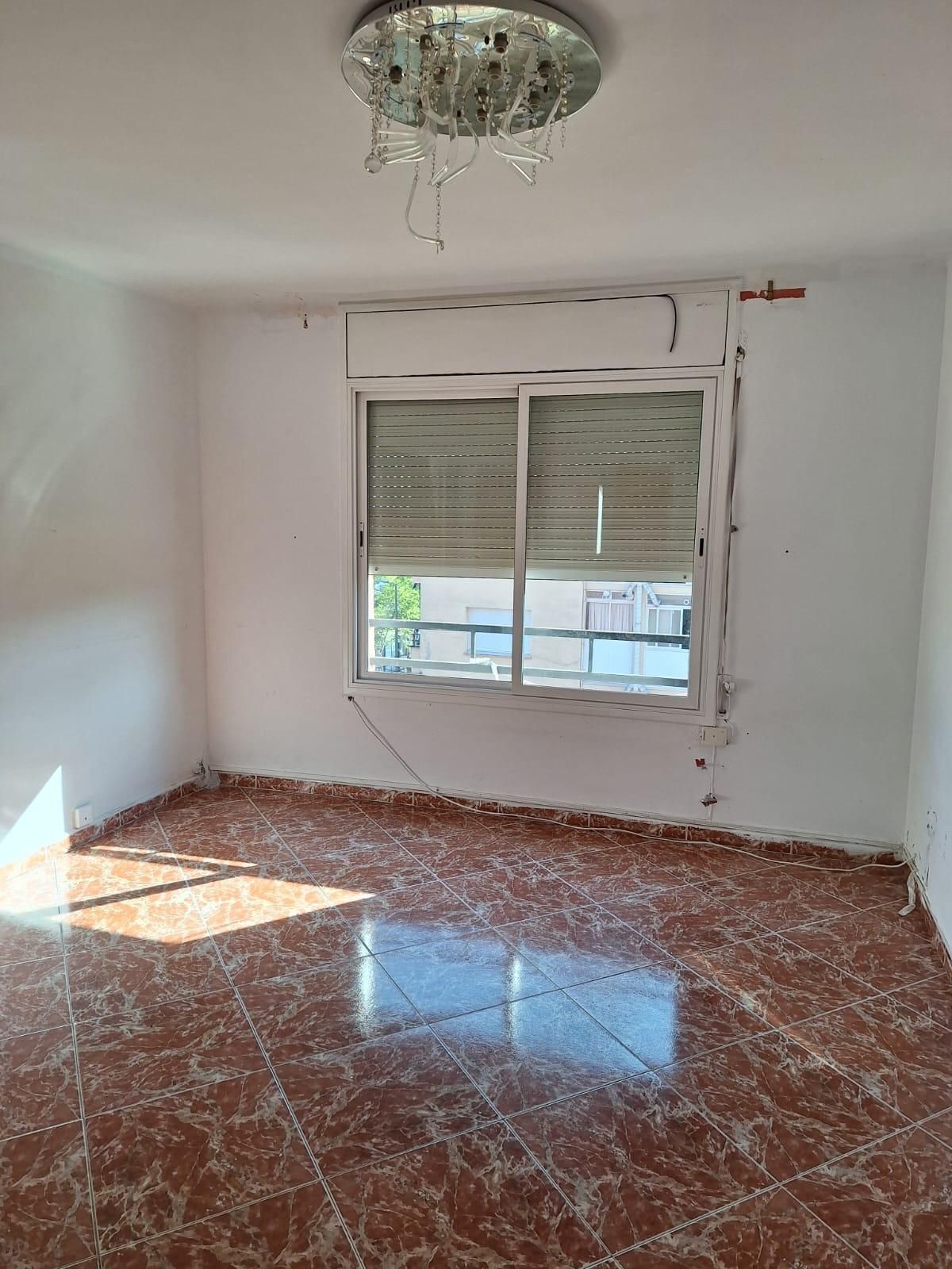 Bedroom of Flat for sale in Sabadell
