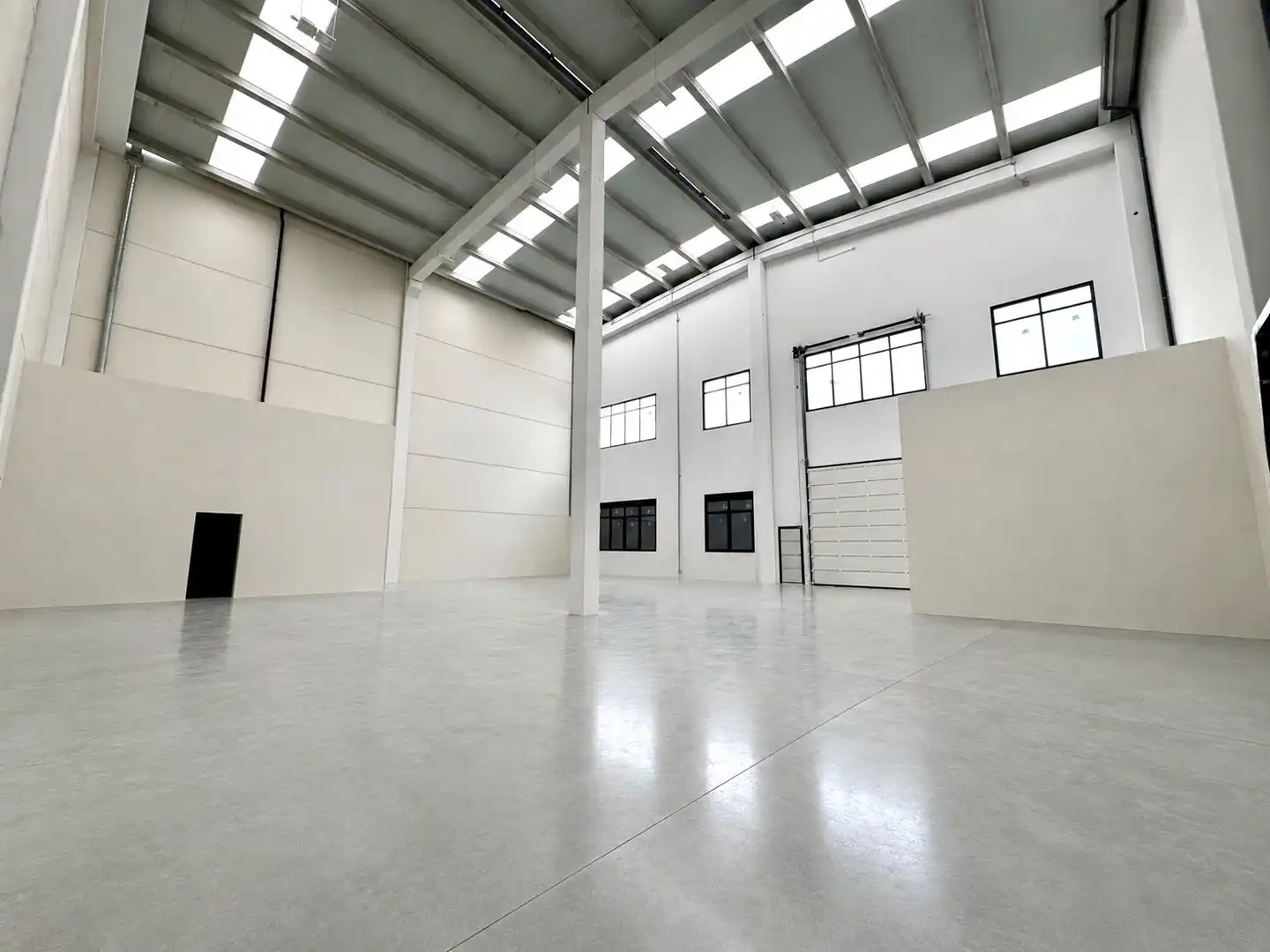 Nau industrial de lloguer en Málaga
