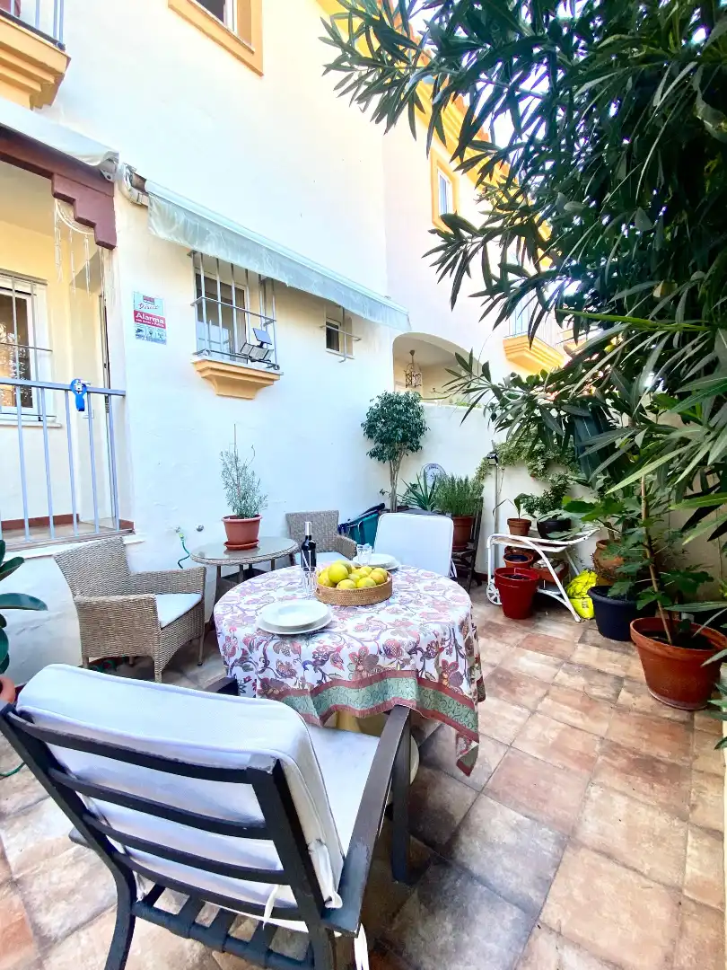 Terraced house for sale in Calle Rodrigo Pérez Ponce
