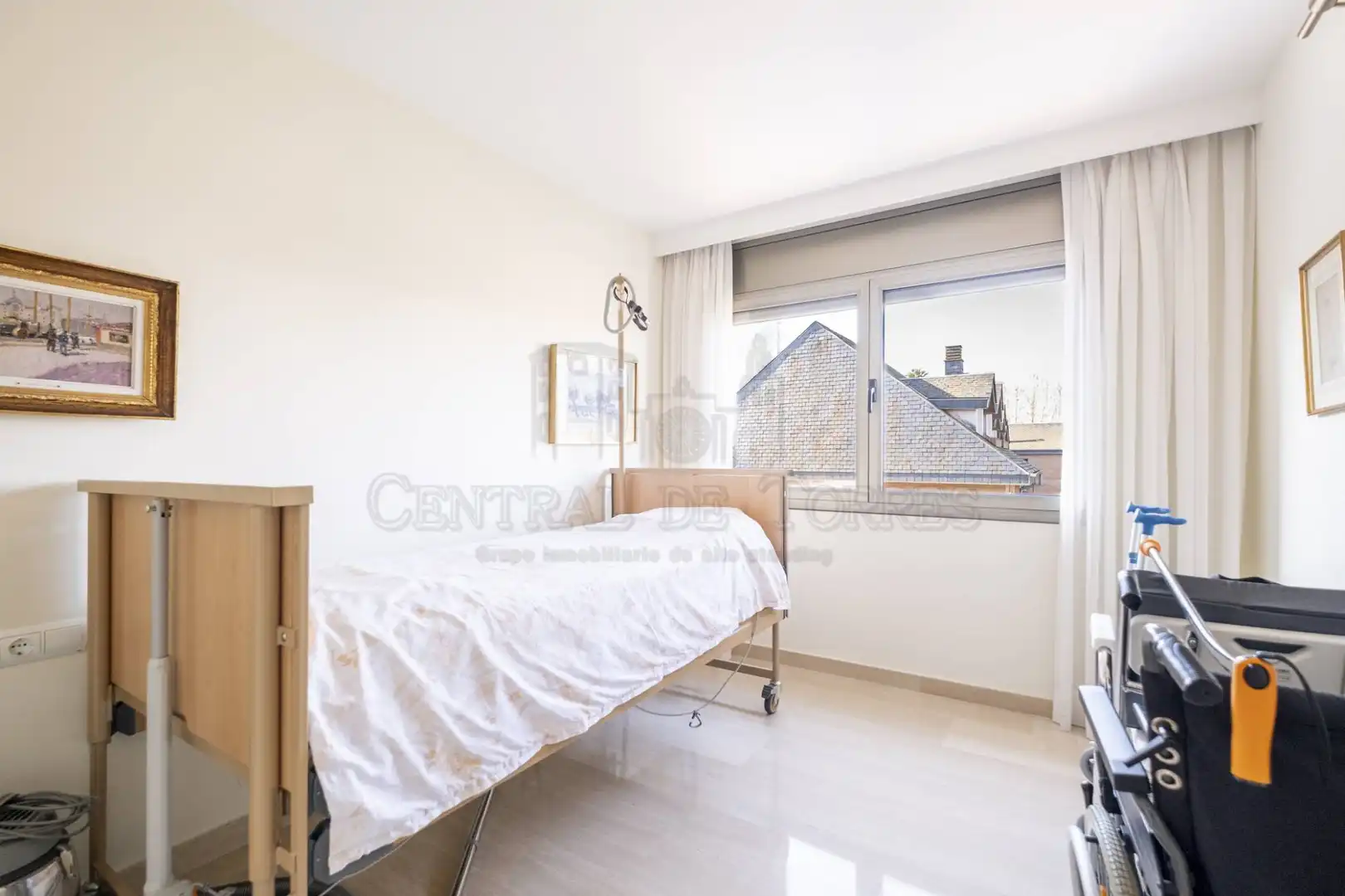 Bedroom of Attic for sale in Sant Cugat del Vallès  with Air Conditioner, Heating and Terrace