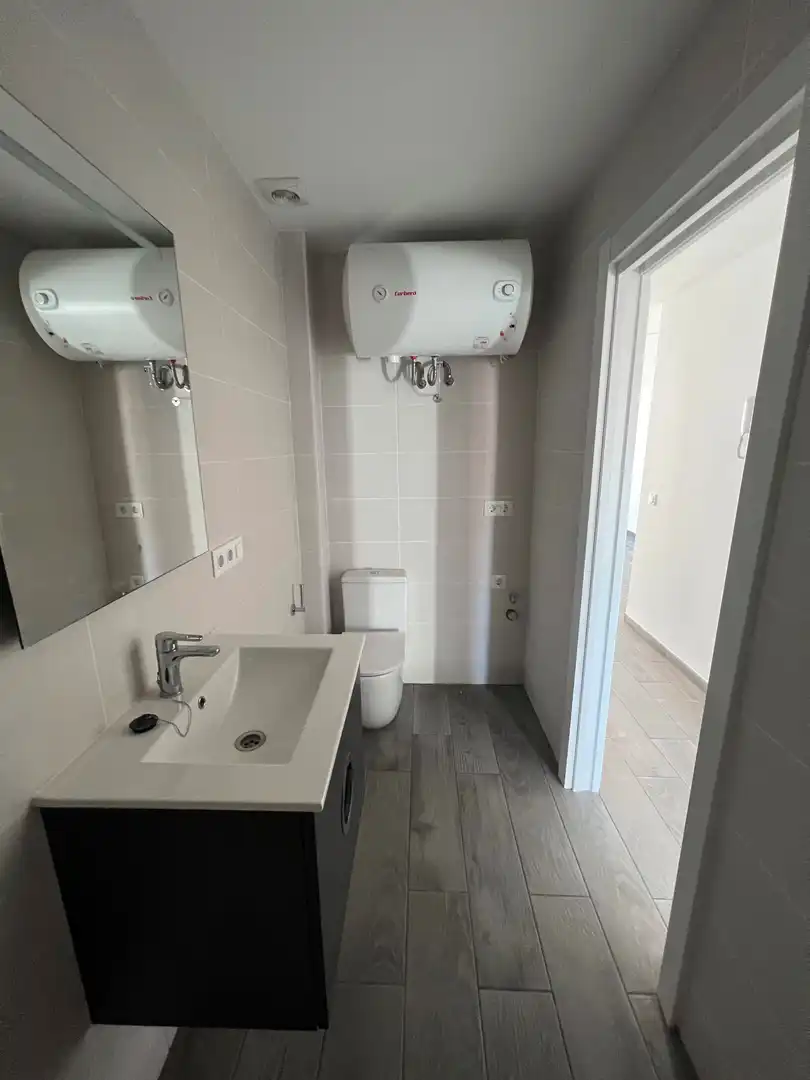 Bathroom of Attic for rent in Centre