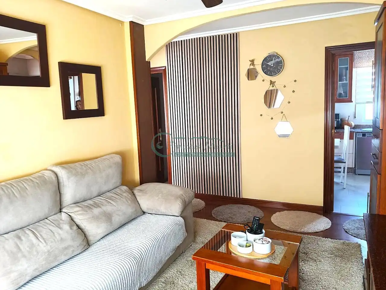 Sala de estar de Piso en venta en Vigo  con Trastero y Amueblado