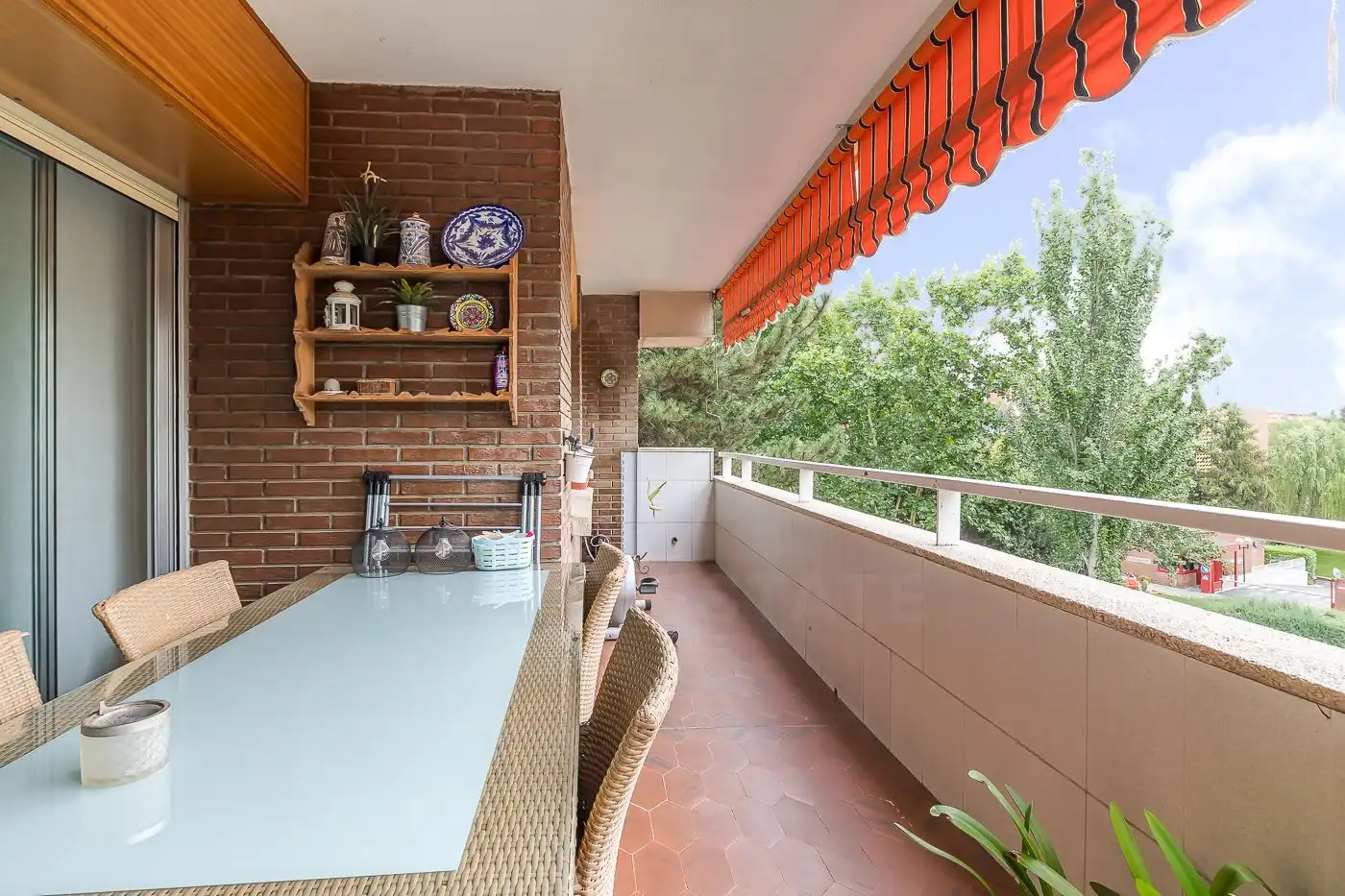 Terrassa de Pis en venda en Pozuelo de Alarcón amb Calefacció, Terrassa i Piscina