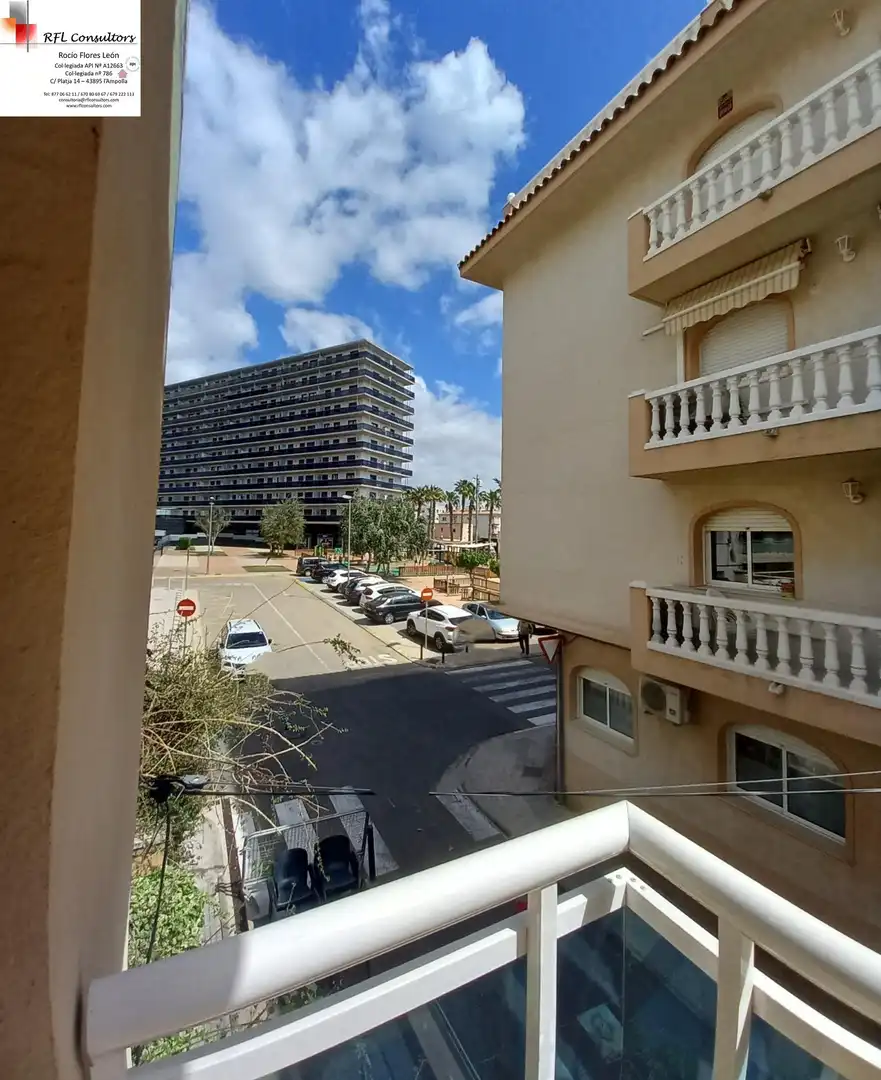 Außenansicht von Wohnungen zum Verkauf in L'Ampolla mit Heizung, Terrasse und Möbliert