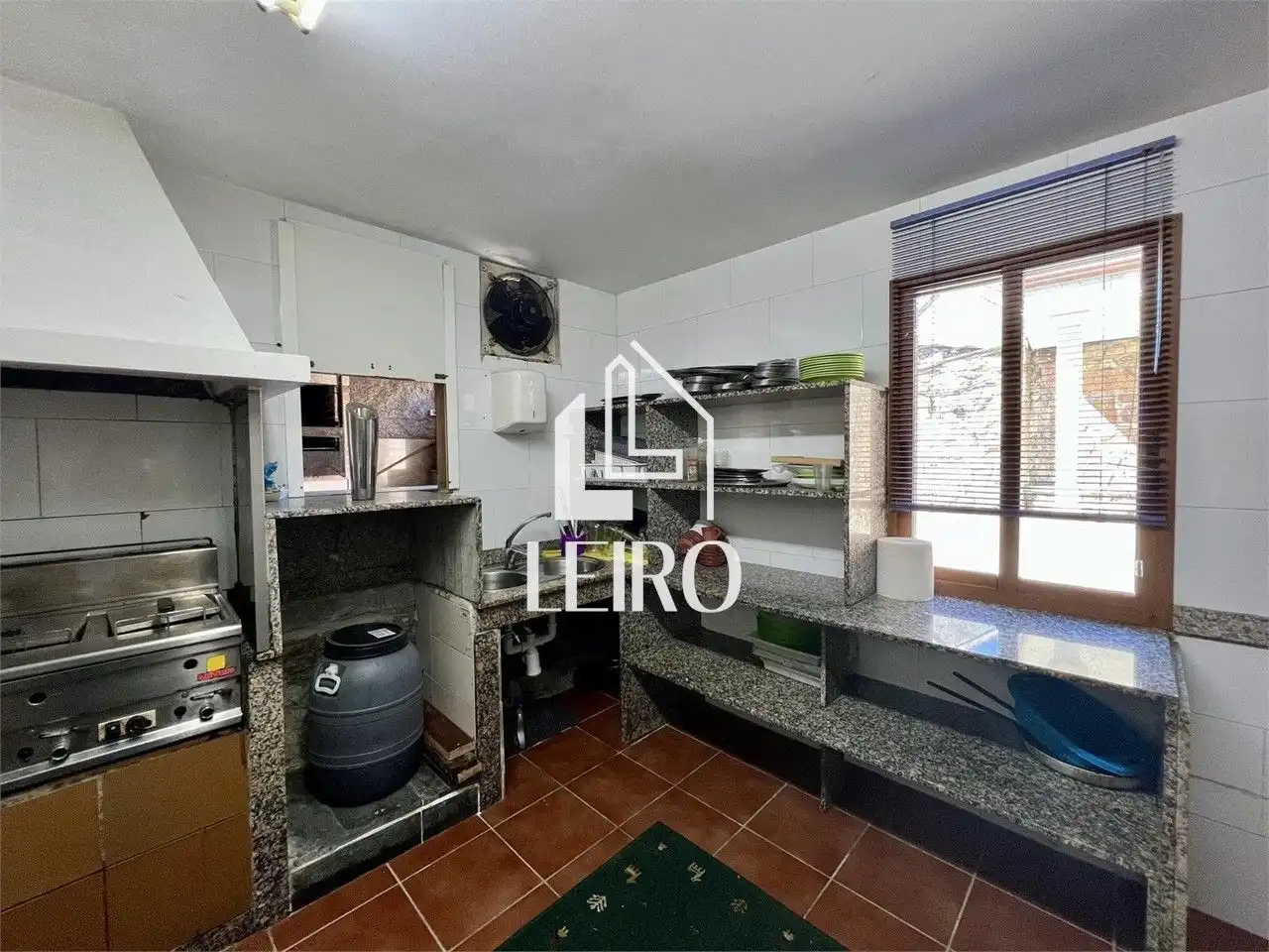 Cocina de Casa o chalet en venta en Vilagarcía de Arousa con Jardín privado, Terraza y Trastero