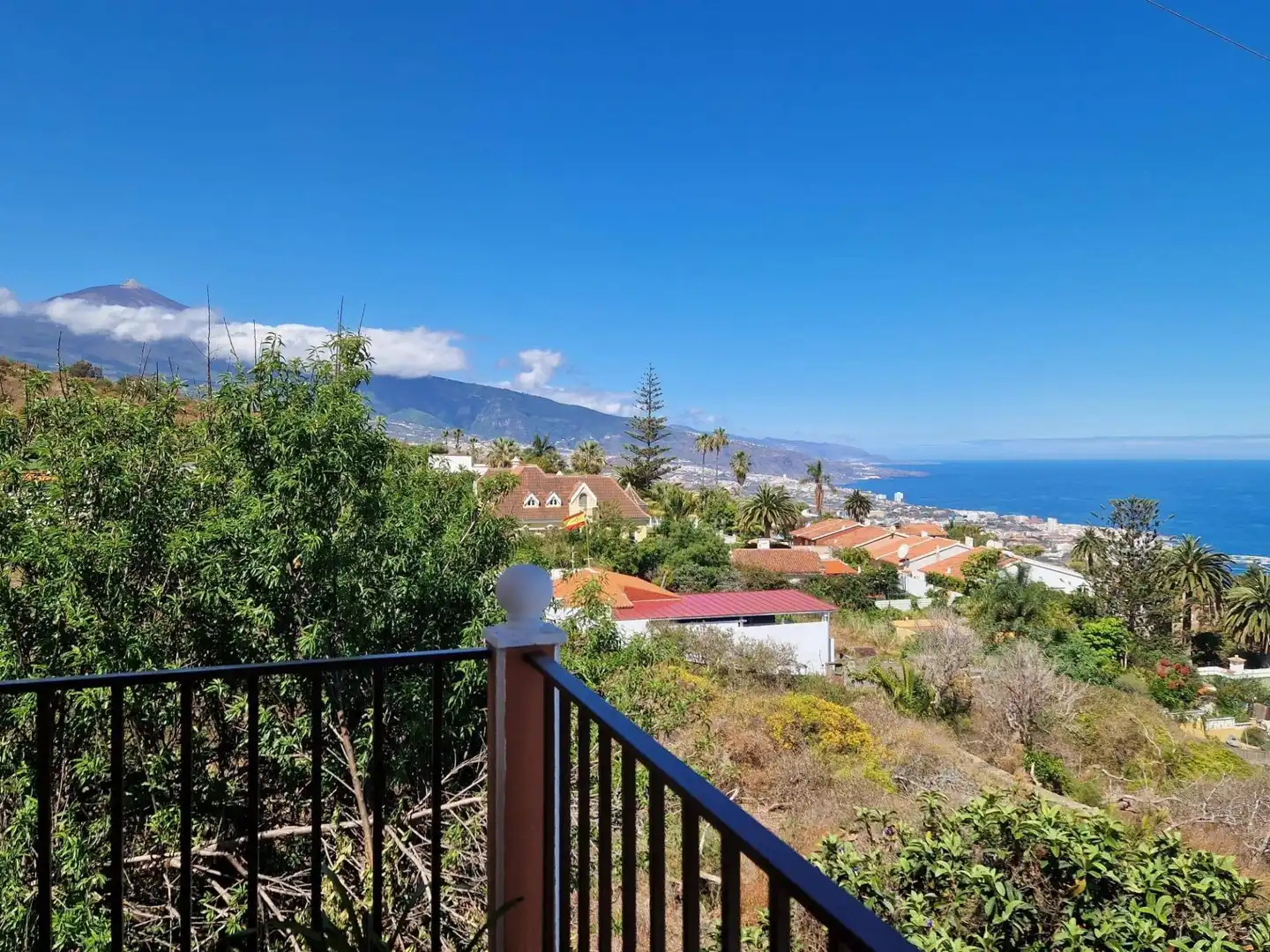 Vista exterior de Casa o chalet en venta en Santa Úrsula con Jardín privado, Terraza y Trastero
