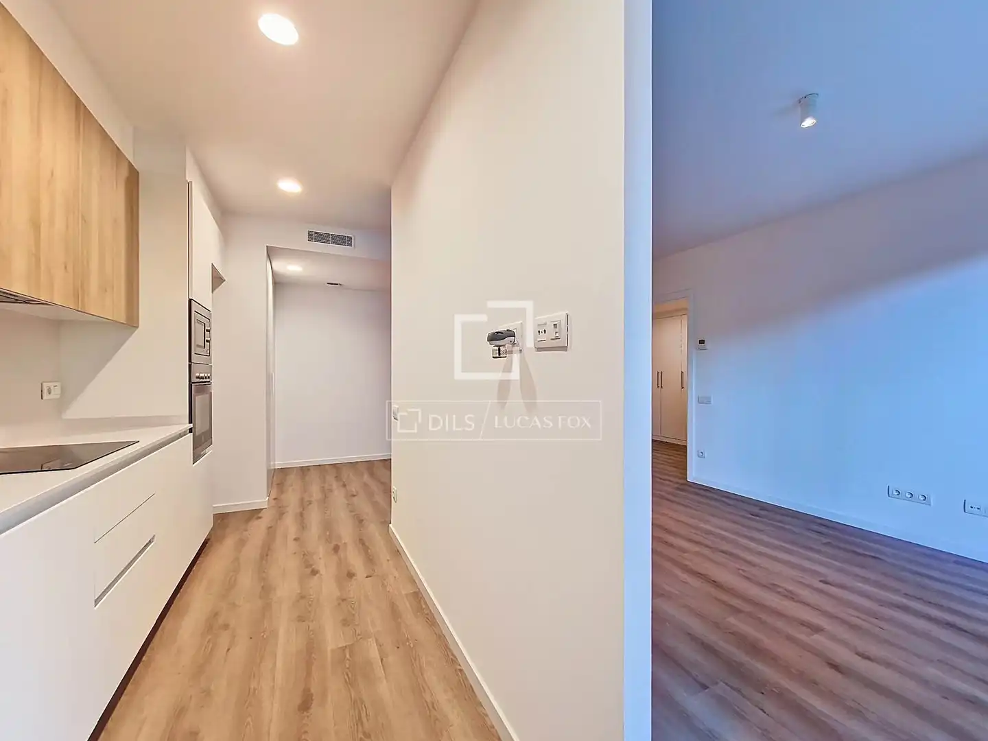 Wohnung zur Miete in Vilanova i la Geltrú mit Klimaanlage, Heizung und Parkett