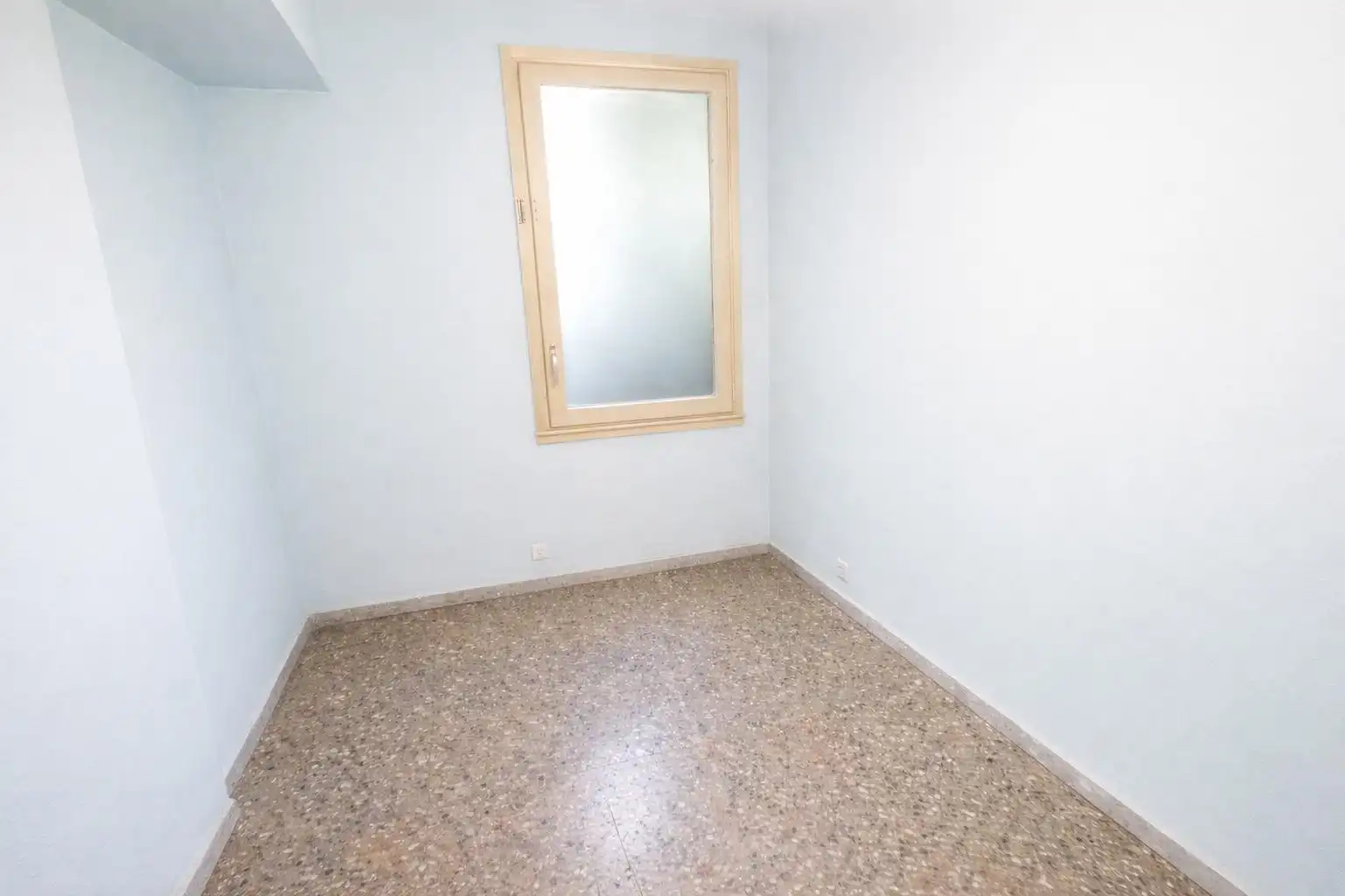 Bedroom of Flat for sale in Manresa  with Community pool