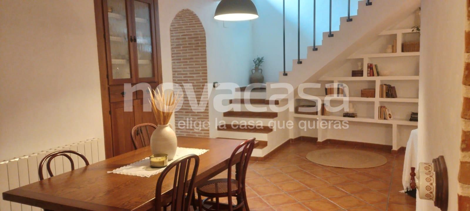 Menjador de Finca rústica en venda en Bonete amb Aire condicionat i Calefacció