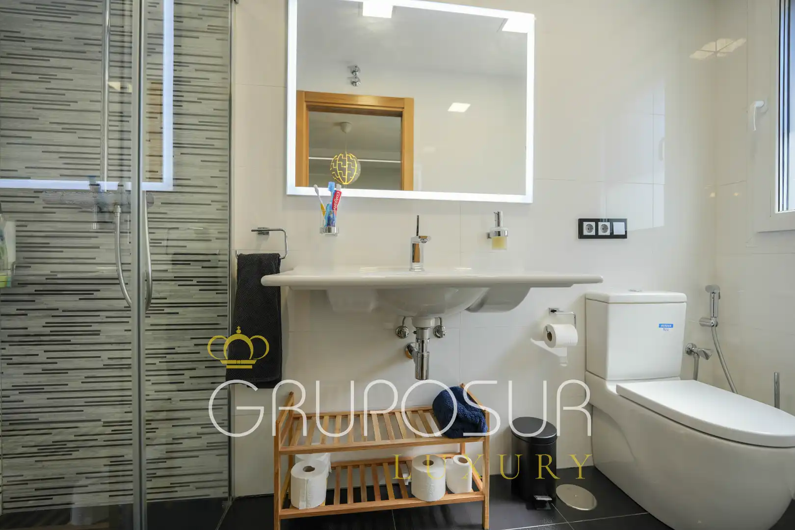Baño de Casa o chalet en venta en Valladolid con Aire acondicionado, Calefacción y Jardín privado