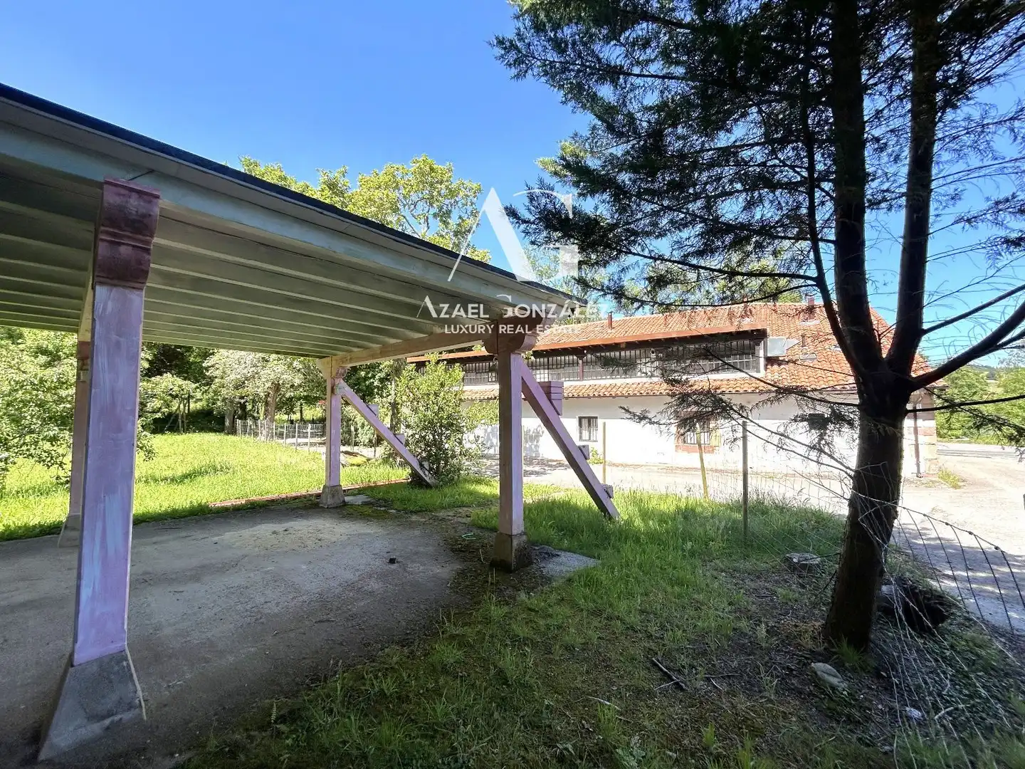 Exterior view of Houses for sale in Mazcuerras