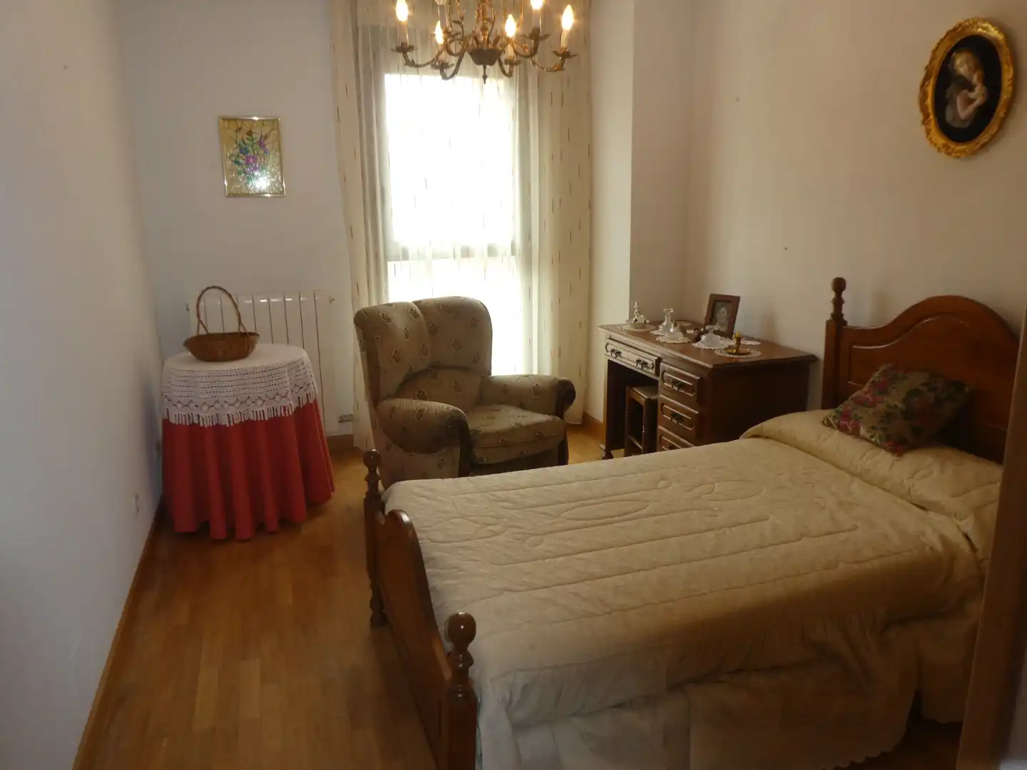 Schlafzimmer von Wohnung zum Verkauf in Burgos mit Heizung, Terrasse und Abstellraum