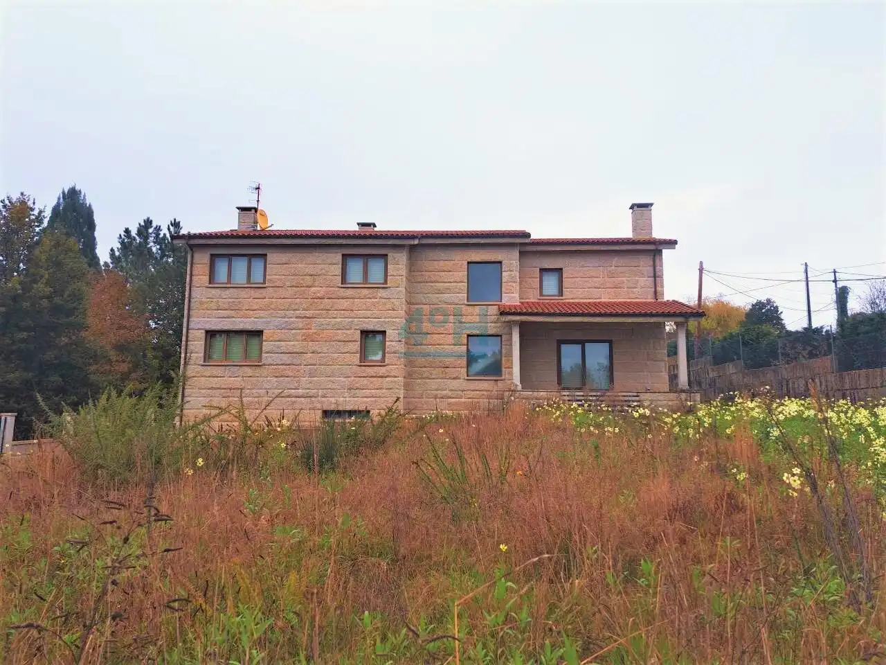 Vista exterior de Casa o chalet en venta en O Carballiño   con Calefacción, Jardín privado y Terraza