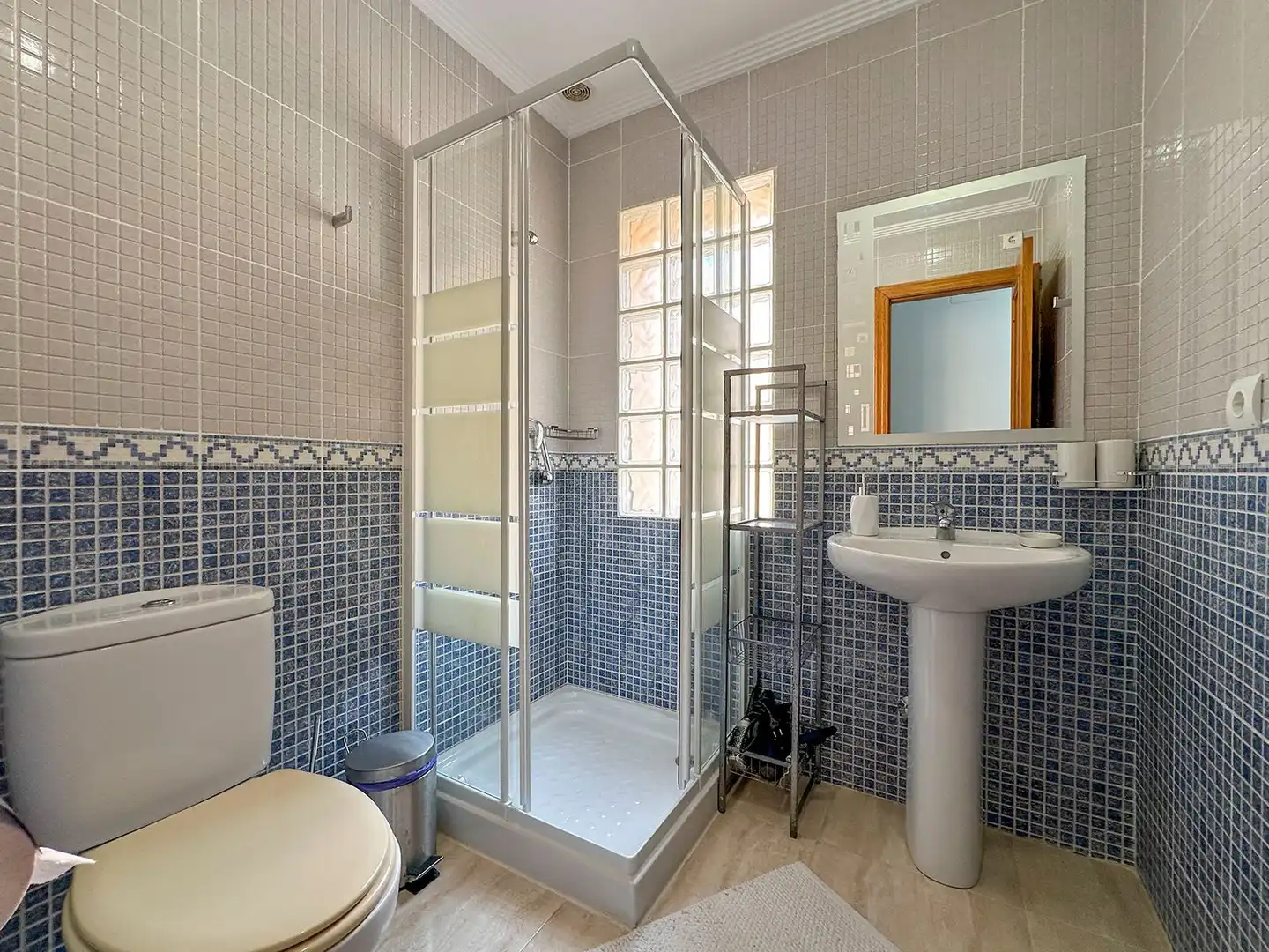 Duplex con piscina in vendita a Cometa, imagen 10