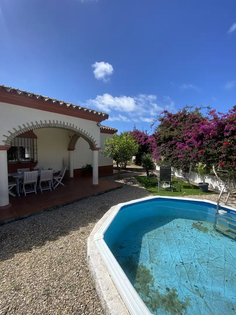Swimming pool of Houses for sale in Chiclana de la Frontera  with Air Conditioner, Storage room and Swimming Pool