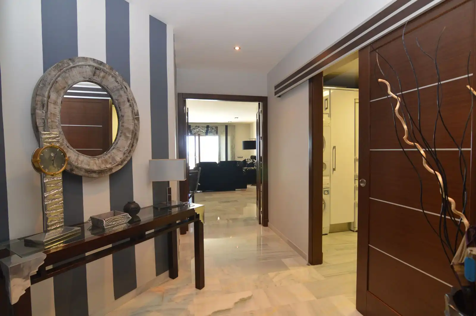 Piso en venta en Marbella con Aire acondicionado, Terraza y Amueblado
