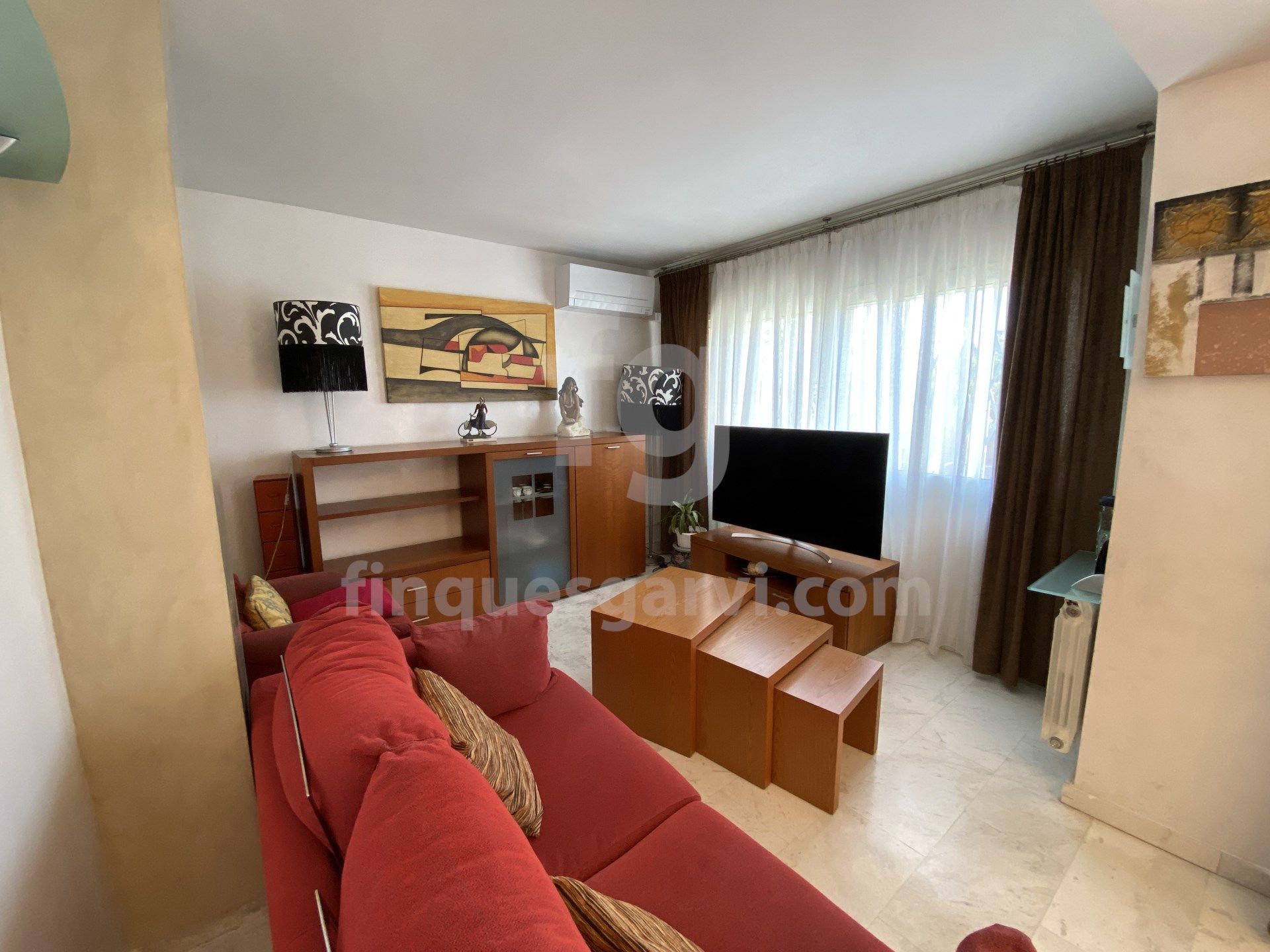Living room of Single-family semi-detached for sale in Badalona  with Air Conditioner, Heating and Terrace