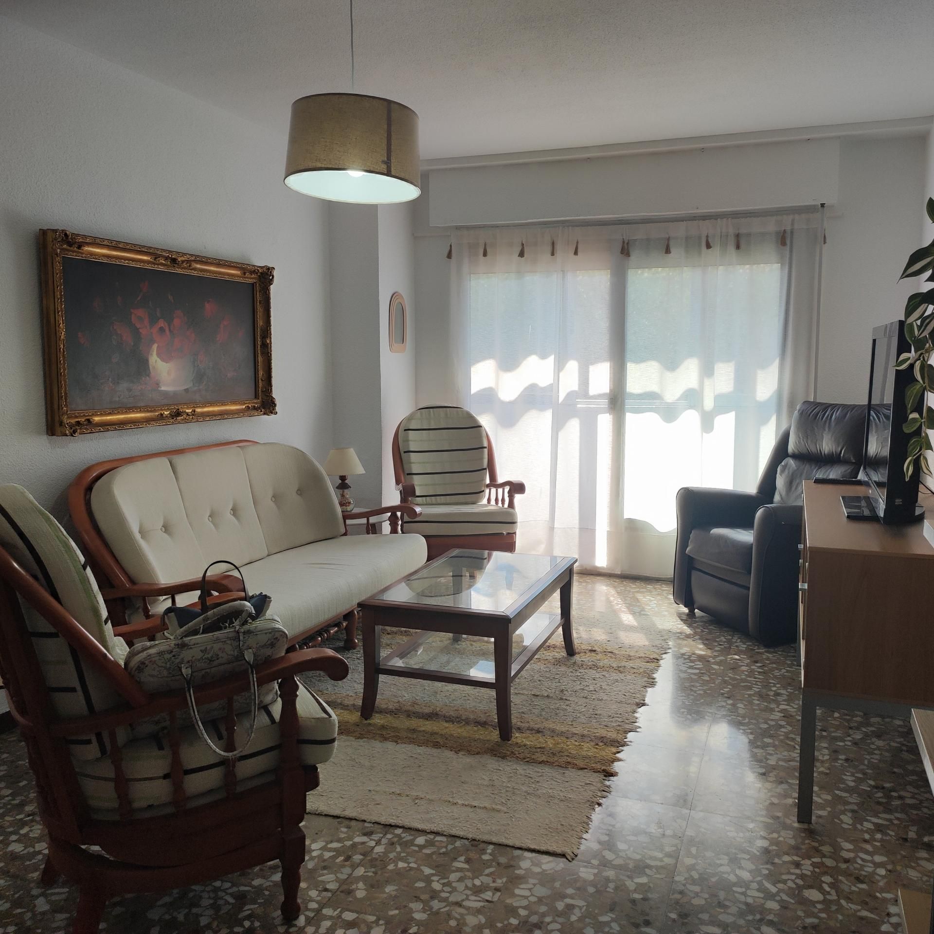 Sala d'estar de Pis de lloguer en Ciudad Real Capital amb Calefacció, Terrassa i Balcó