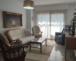 Sala d'estar de Pis de lloguer en Ciudad Real Capital amb Calefacció, Terrassa i Balcó