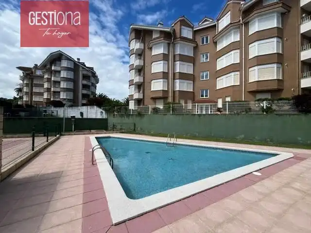 Piscina de Ático en venta en Noja con Terraza, Amueblado y Balcón