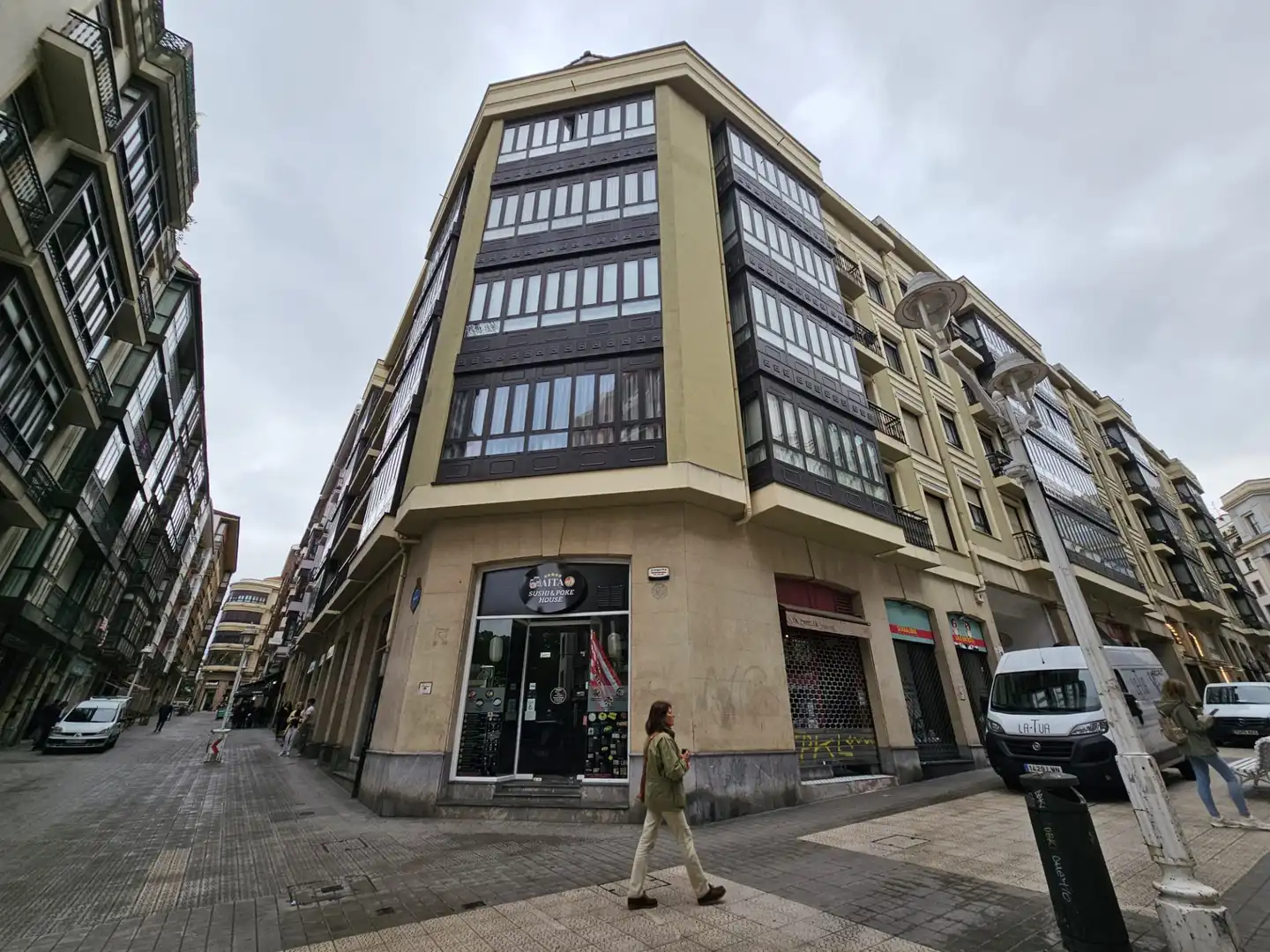 Exterior view of Garage for sale in Bilbao 
