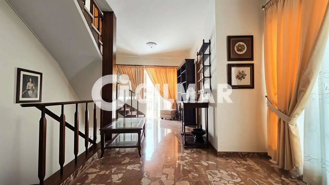 Casa adosada en venta en Calle de Arriba, 18, Guía de Isora interior