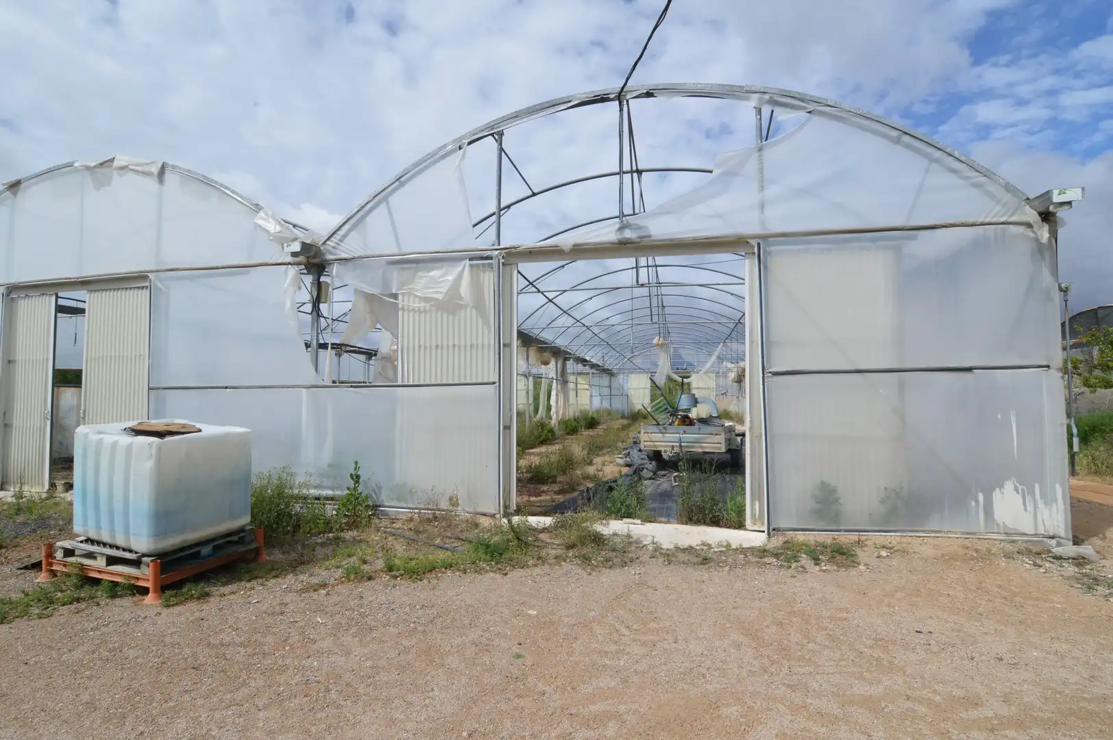 Exterior view of Industrial buildings for sale in Murchante