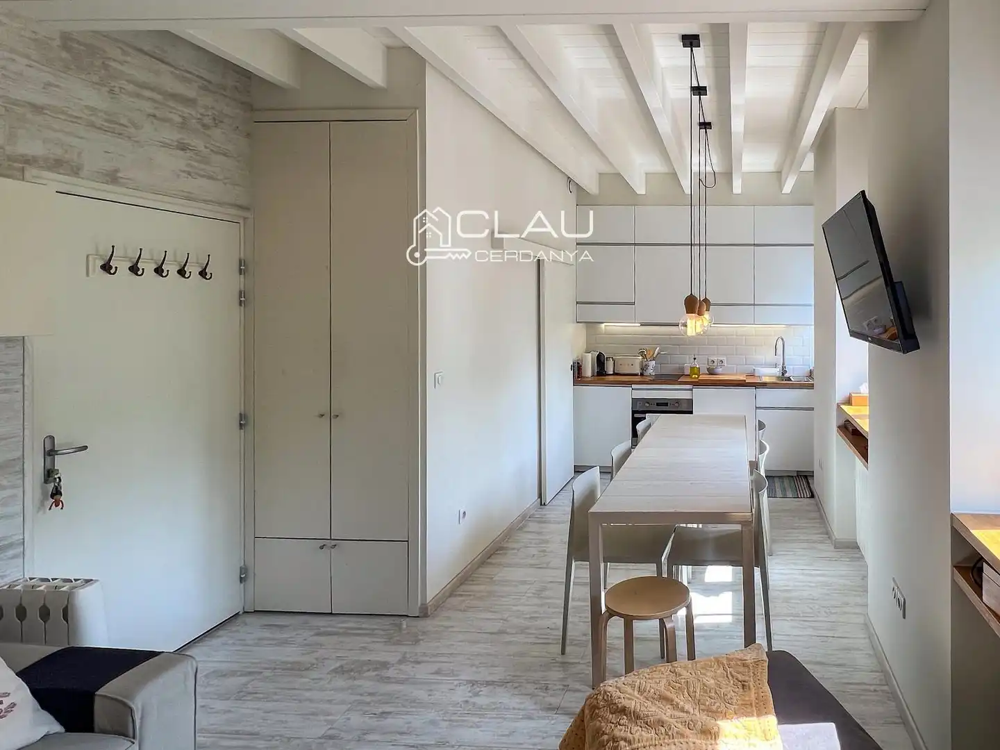 Attic for sale in Roussel, 6, Bourg - Madame