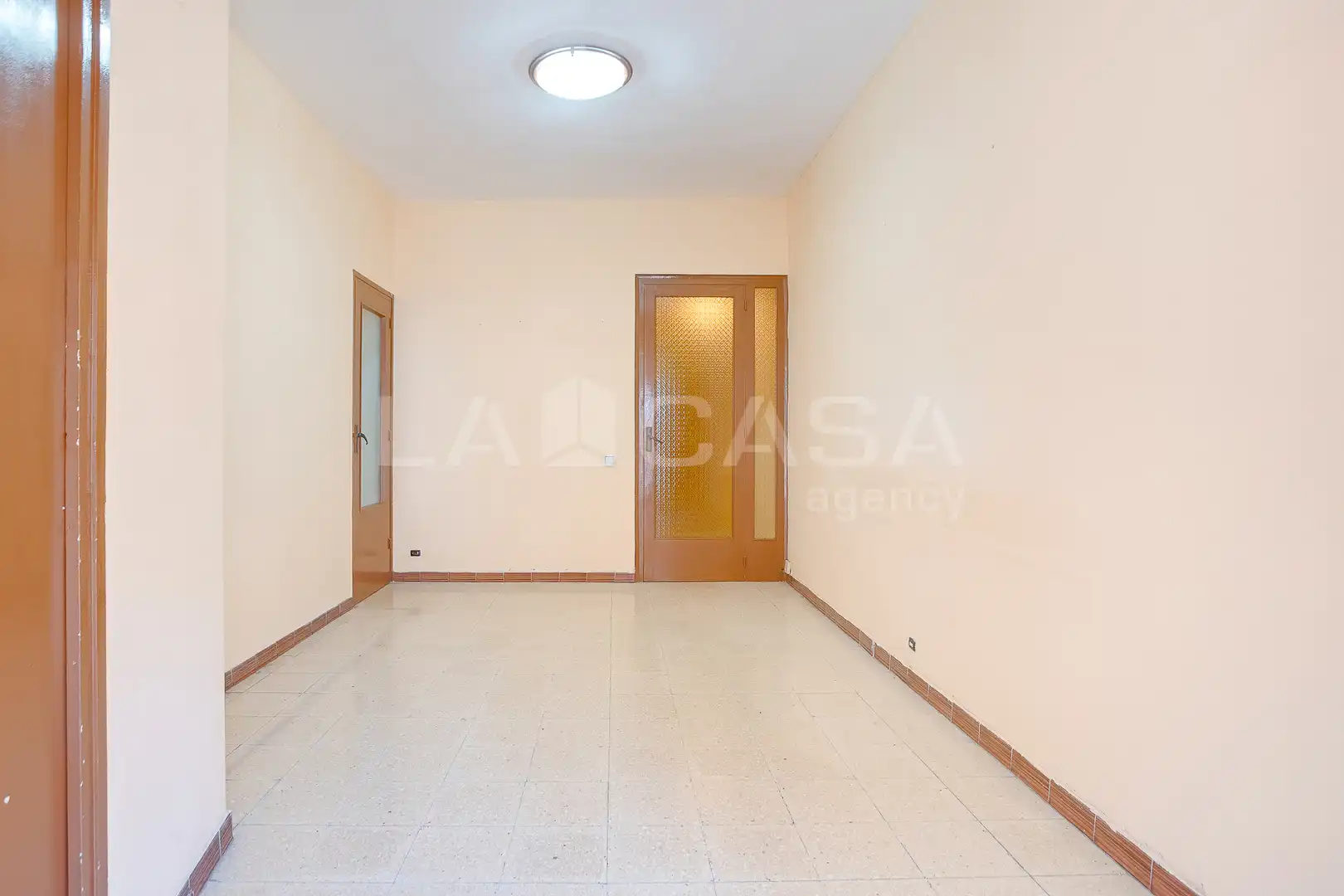 Flat for sale in Barcelona  with Oven