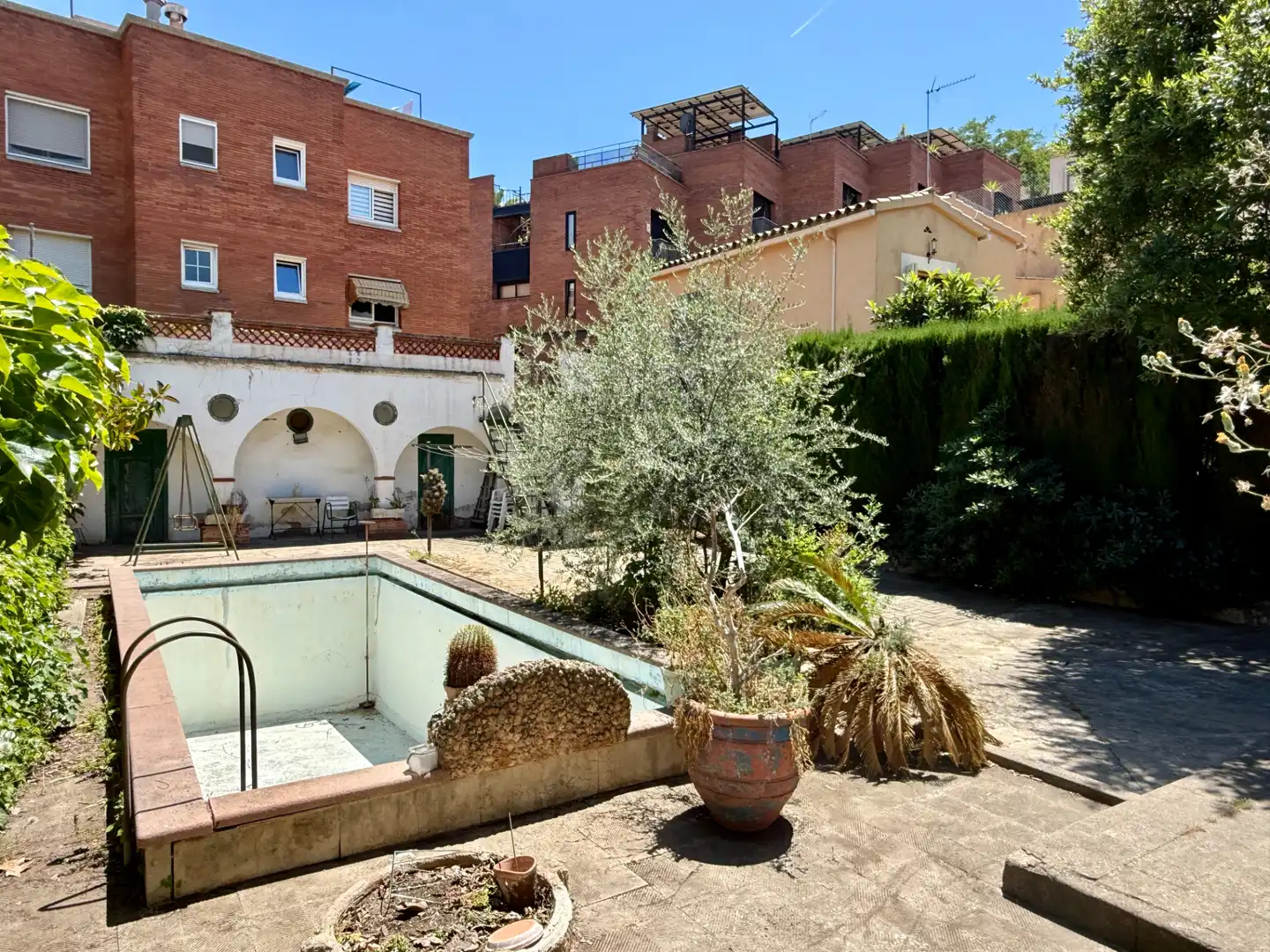 Jardín de Casa o chalet en venta en Barcelona con Calefacción, Jardín privado y Terraza