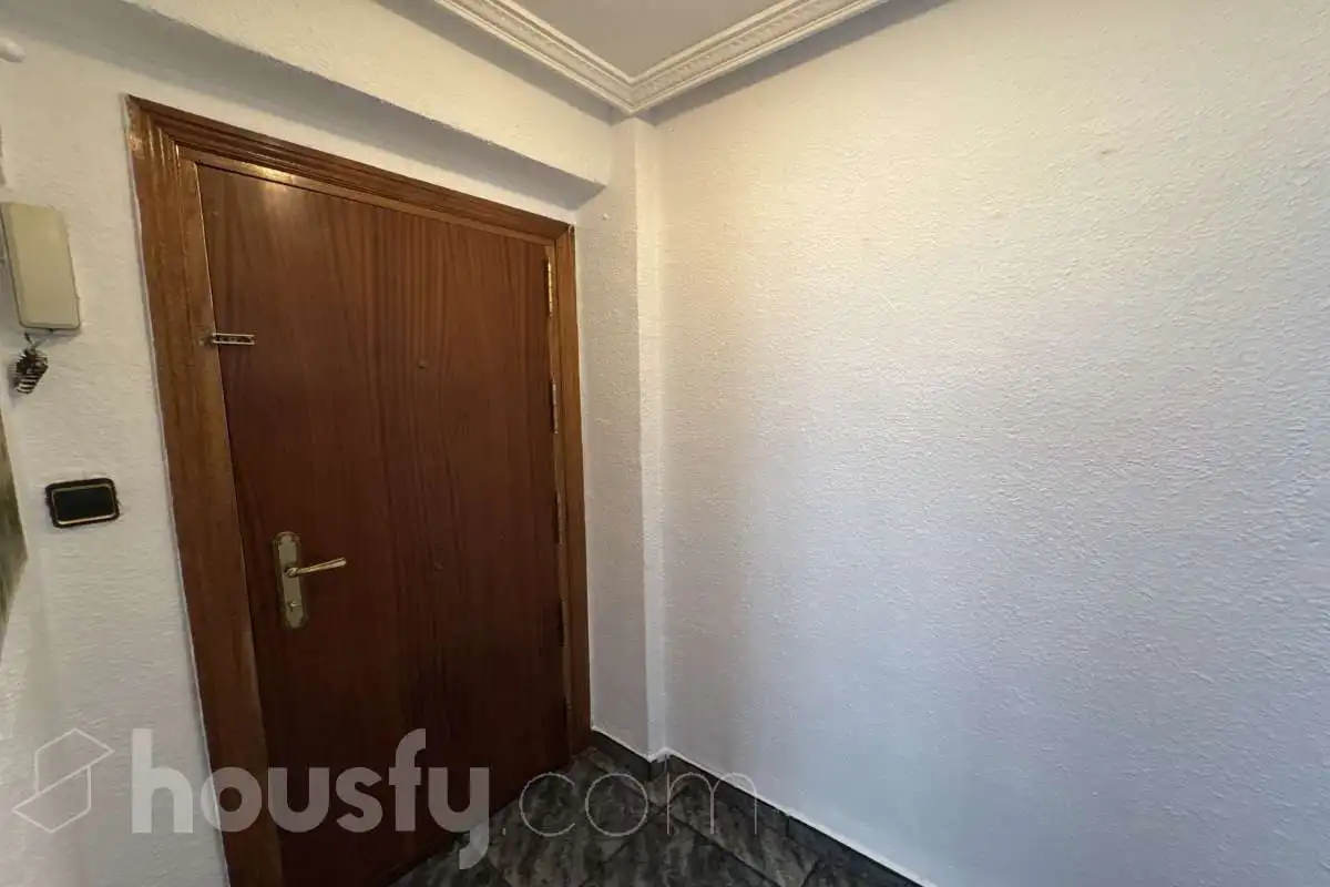 Habitación de Piso de alquiler en Alcalá de Henares con Aire acondicionado, Calefacción y Balcón