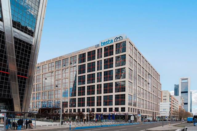 Piso en Alquiler en Castellana, 380 en Castilla