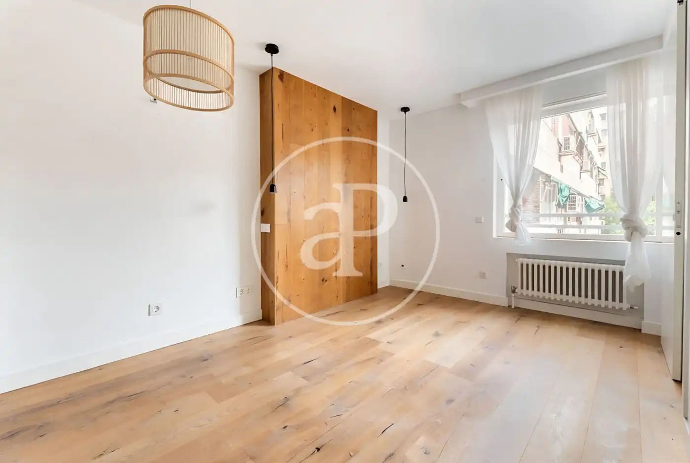 Habitación de Piso en venta en Madrid con Aire acondicionado, Calefacción y Jardín privado