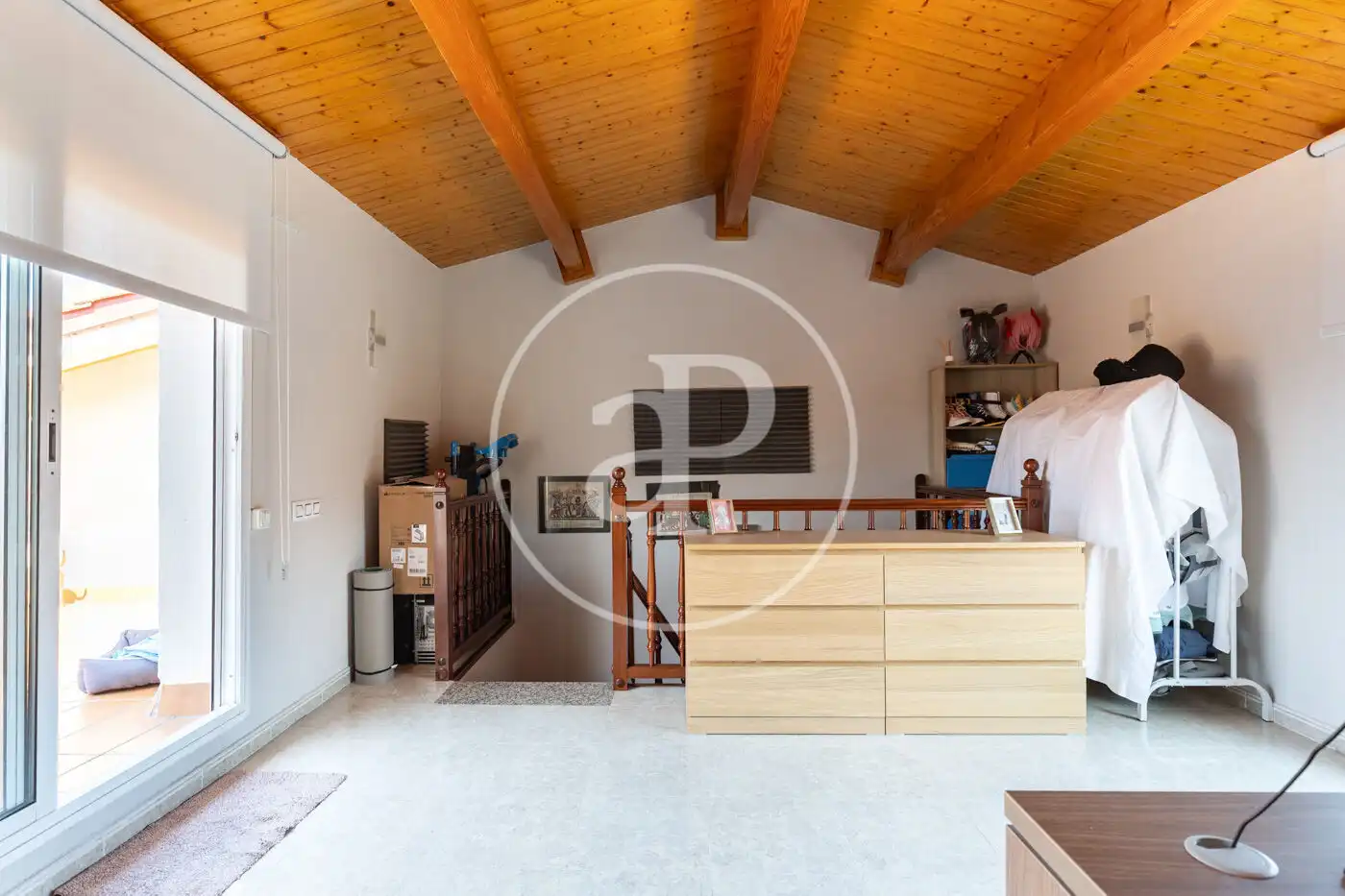 Sala d'estar de Casa adosada en venda en Rubí amb Aire condicionat, Calefacció i Terrassa