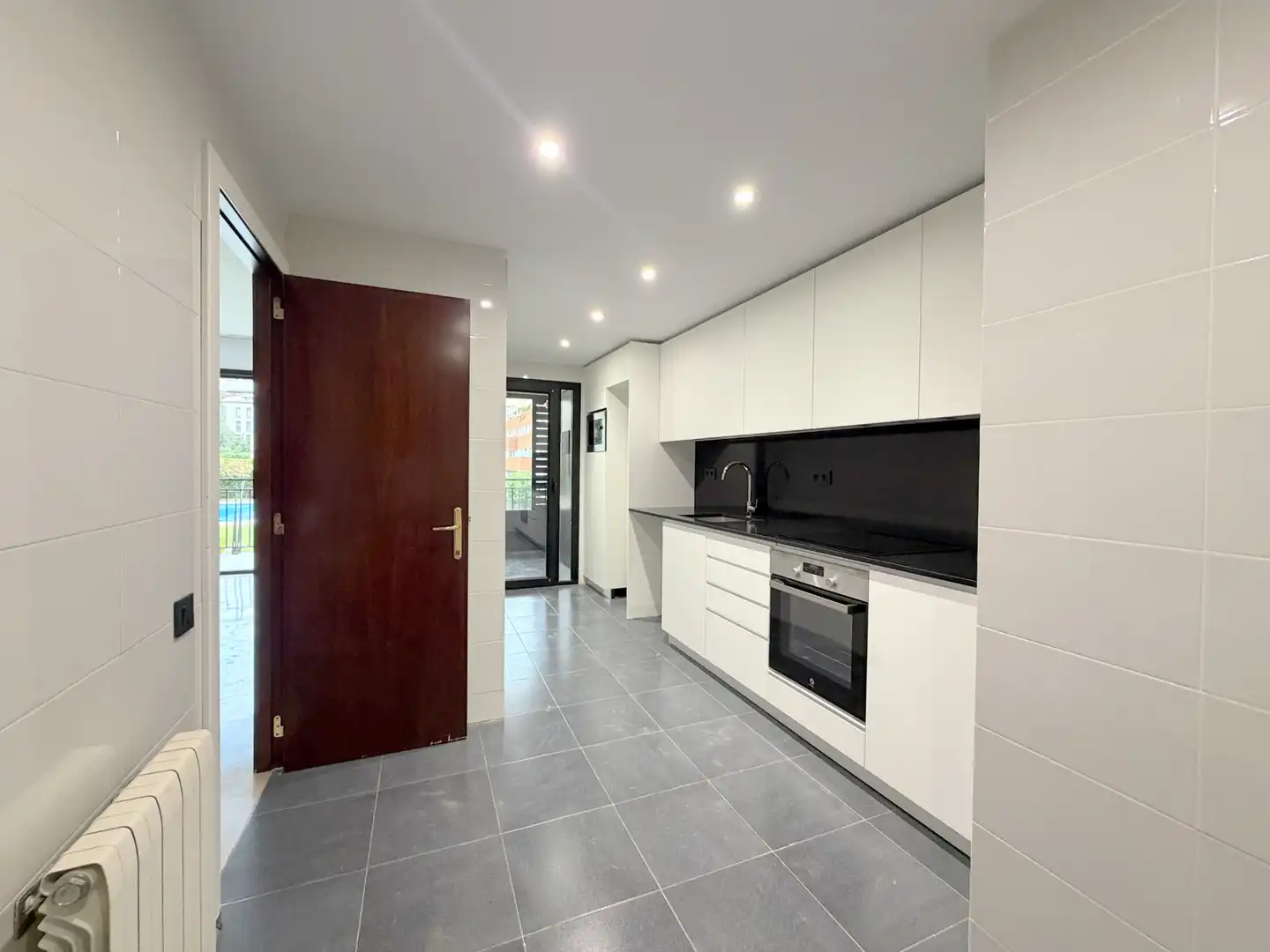 Flat for rent in Carrer Princesa, Instituts