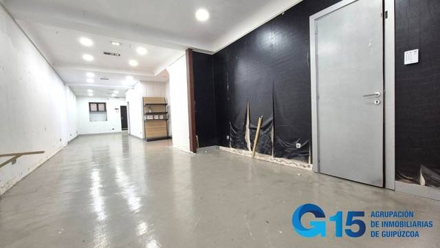 Local comercial en Alquiler en Hernani