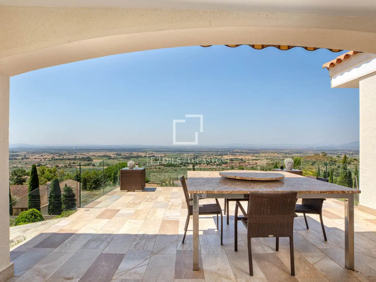 Terrassa de Casa o xalet en venda en Pau amb Aire condicionat, Calefacció i Jardí privat