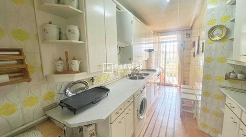 Foto 4 de Pis en venda a Camino Viejo de Villaverde, Orcasitas, Madrid