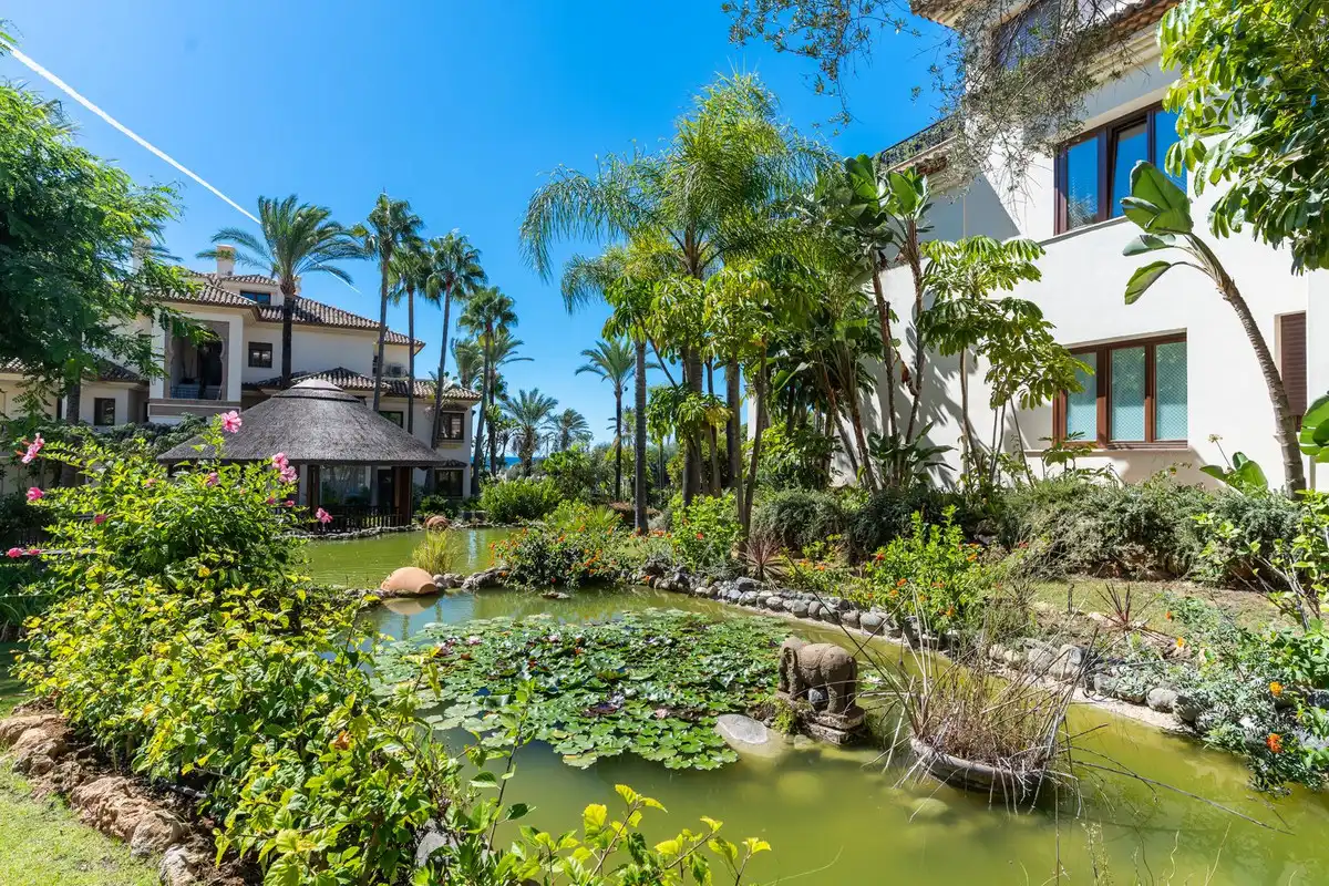 Piso con ascensor en venta en Río Real - Los Monteros, imagen 39