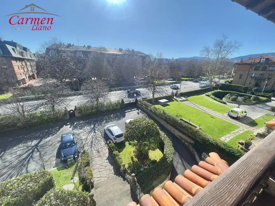 Vista exterior de Piso en venta en Getxo  con Calefacción, Terraza y Trastero